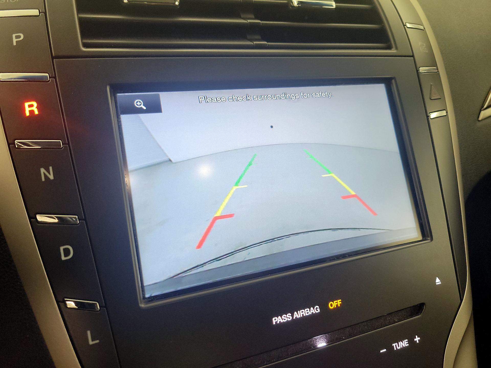 Thumbnail: 2016 Lincoln MKZ - 15