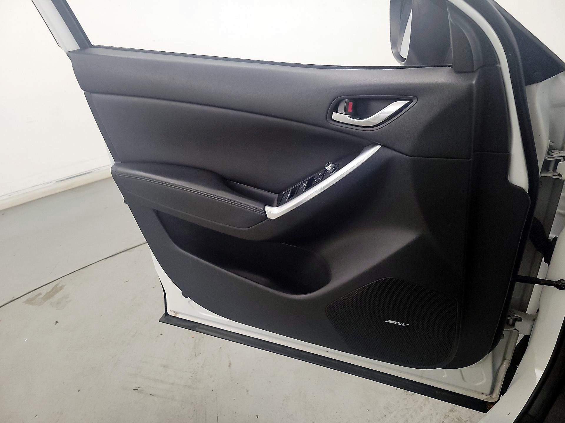 Thumbnail: 2016 Mazda CX-5 - 12