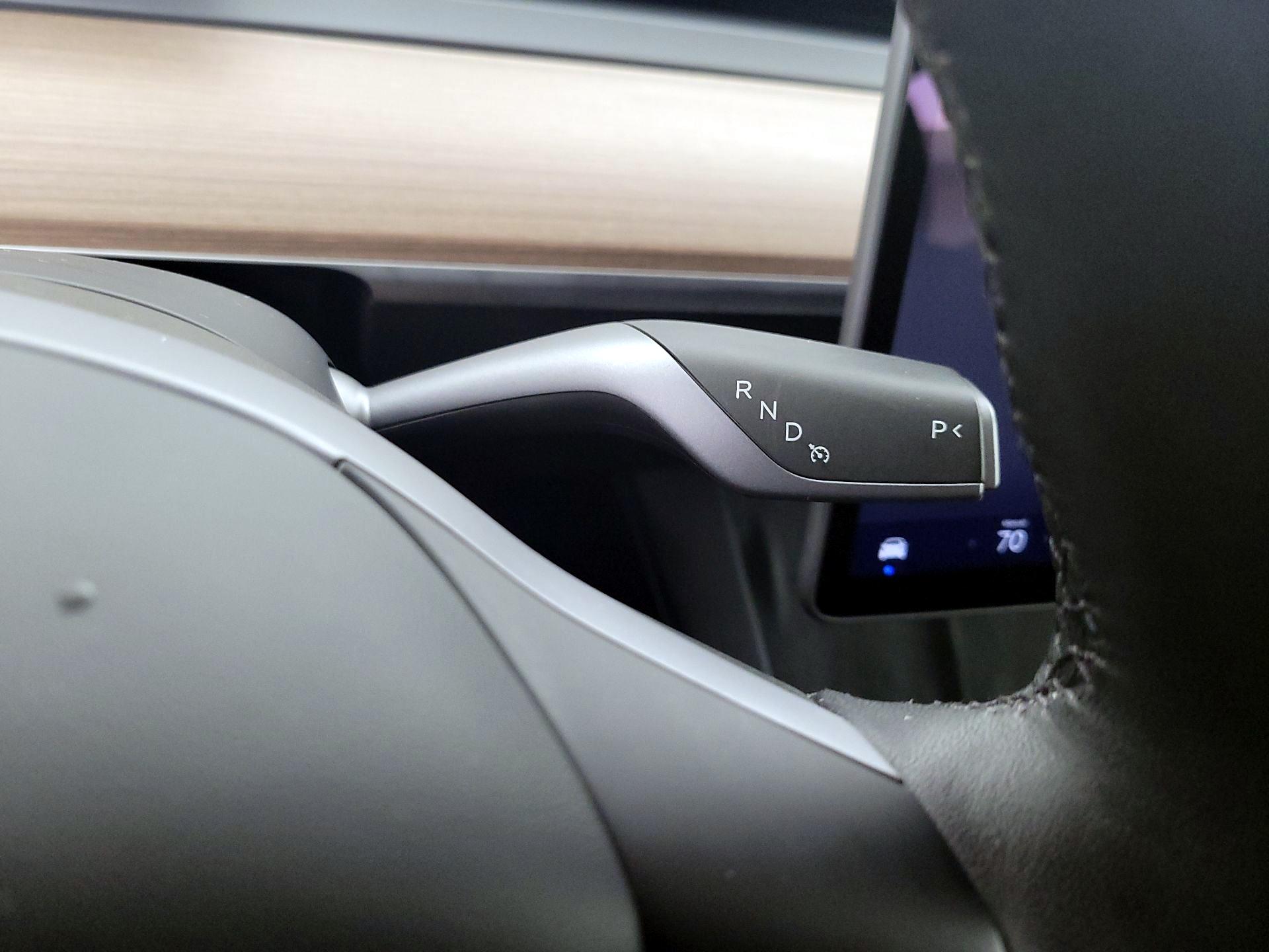 Thumbnail: 2025 Tesla Model Y - 18