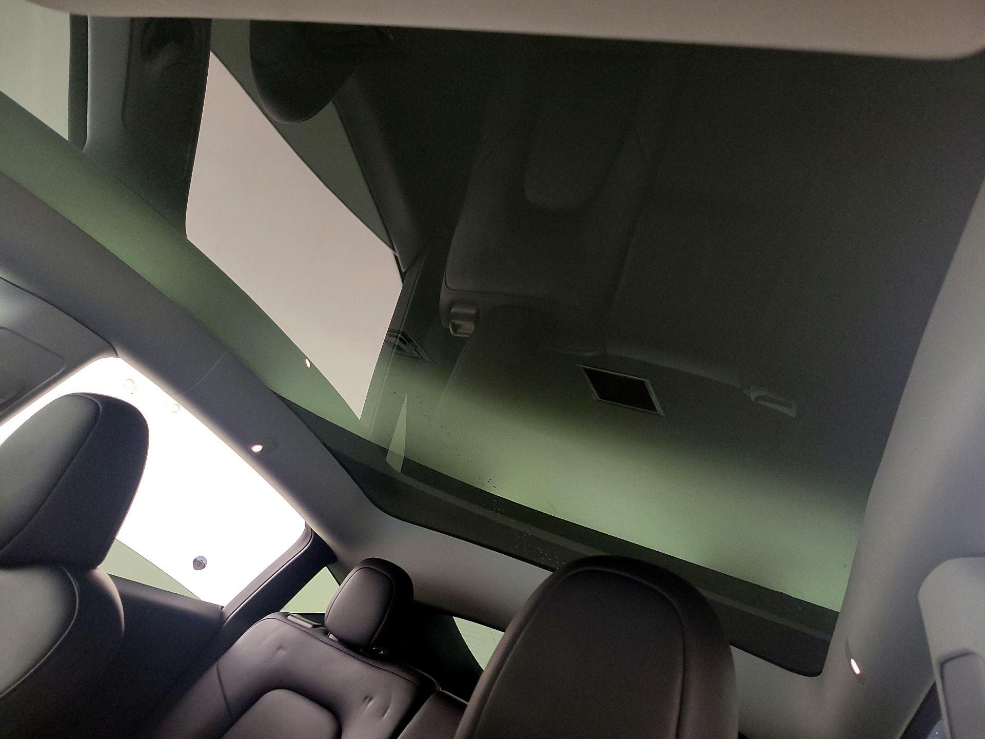 Thumbnail: 2025 Tesla Model Y - 20