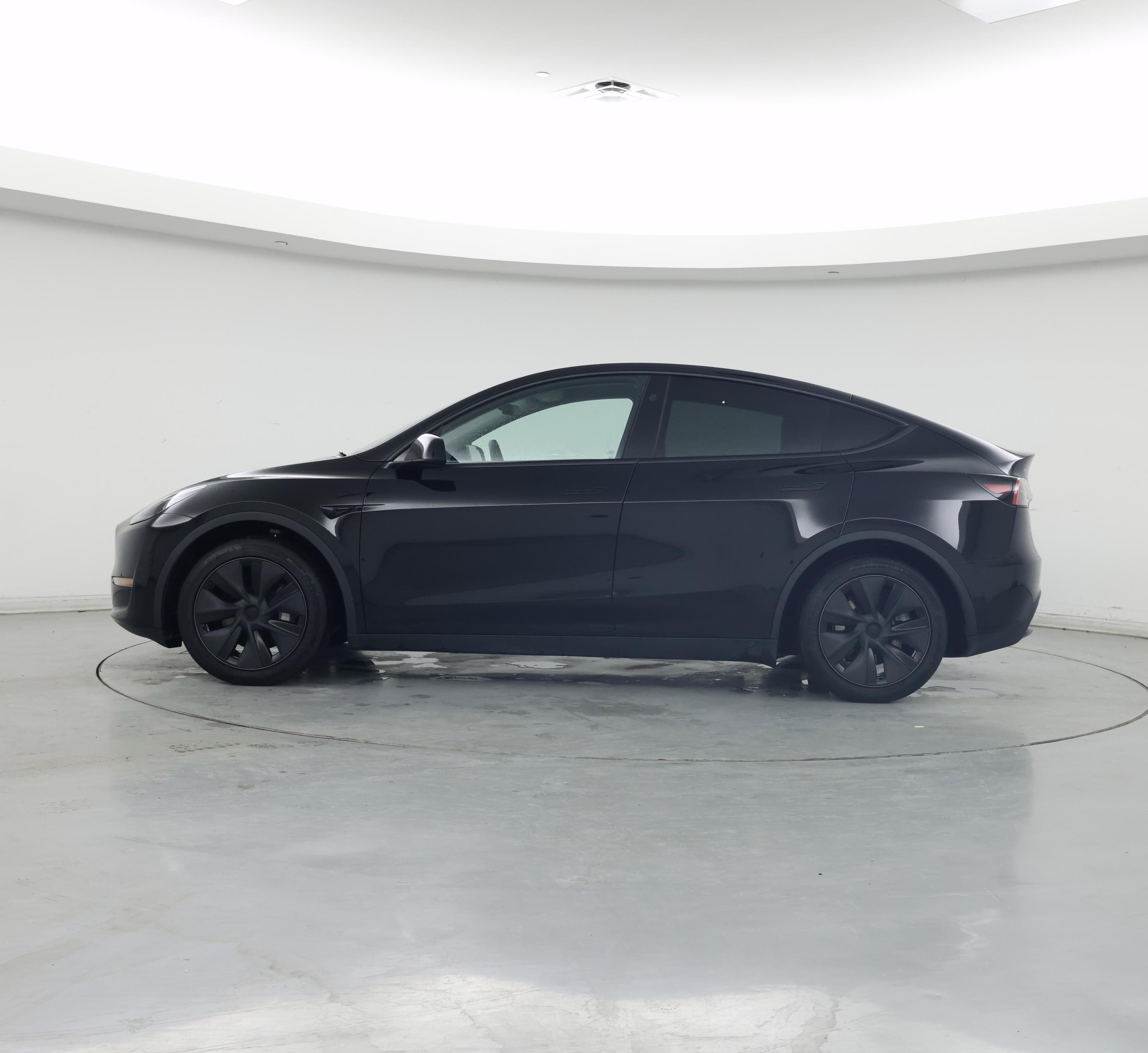 Thumbnail: 2025 Tesla Model Y - 3