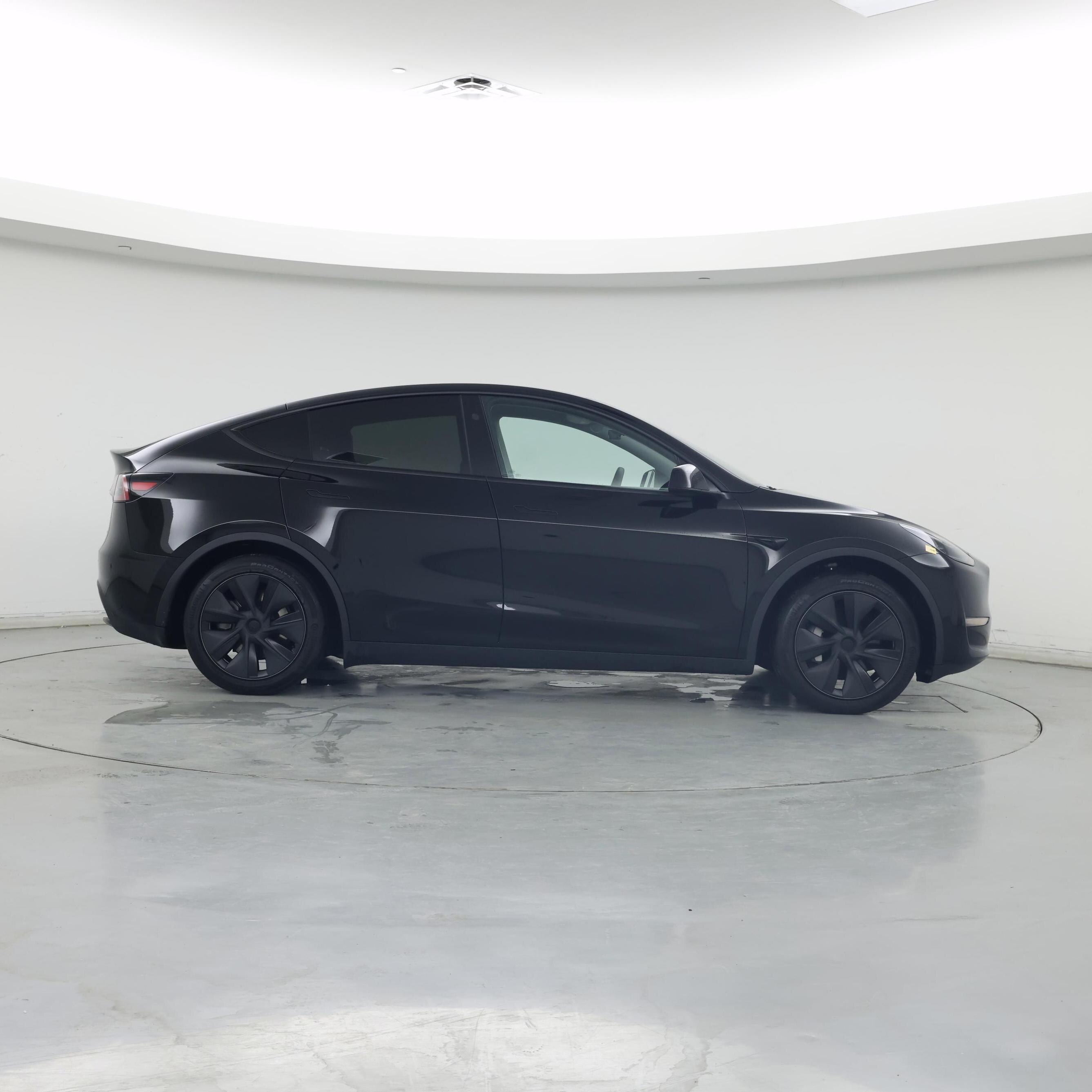 Thumbnail: 2025 Tesla Model Y - 7