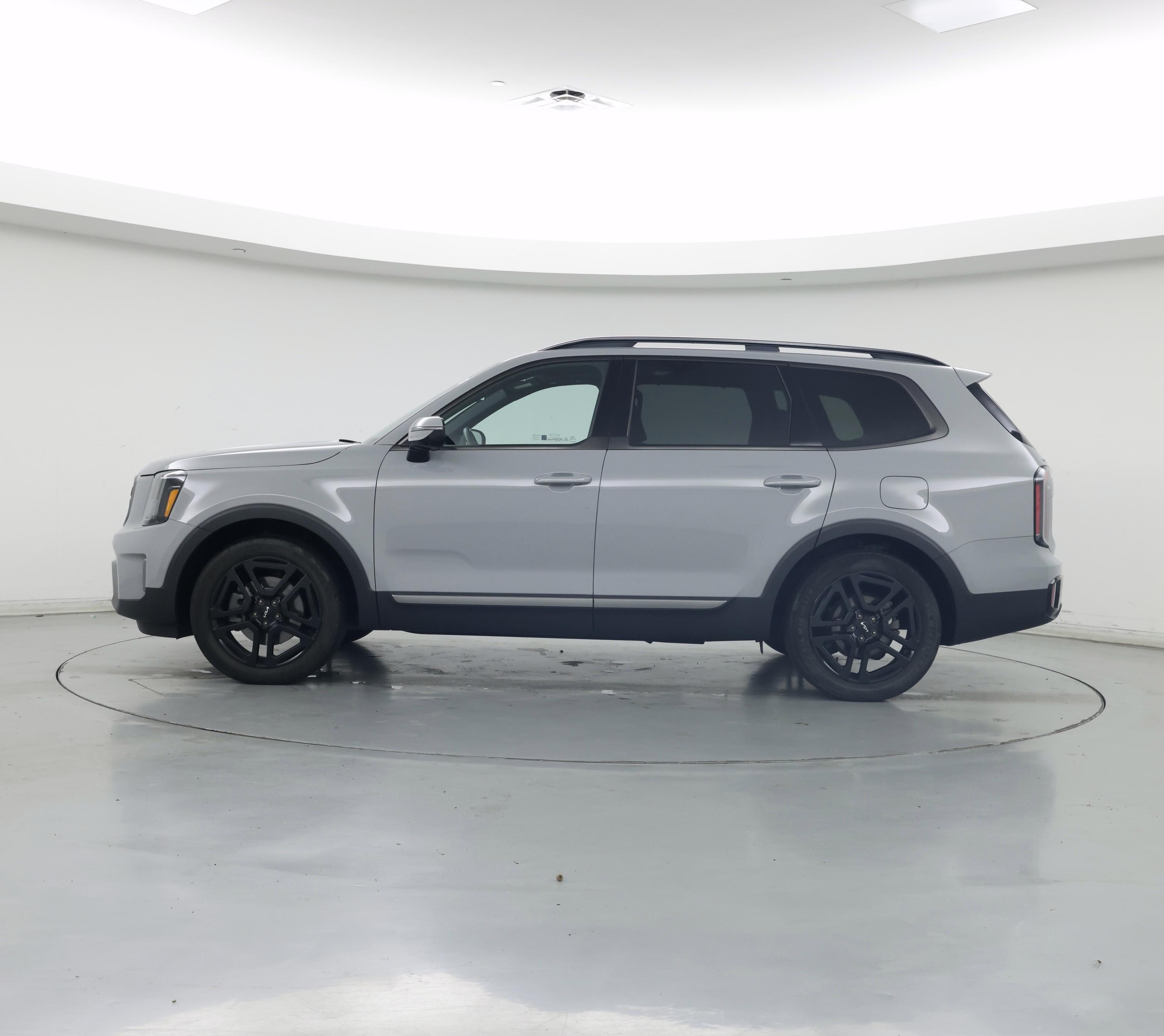 Thumbnail: 2023 Kia Telluride - 3