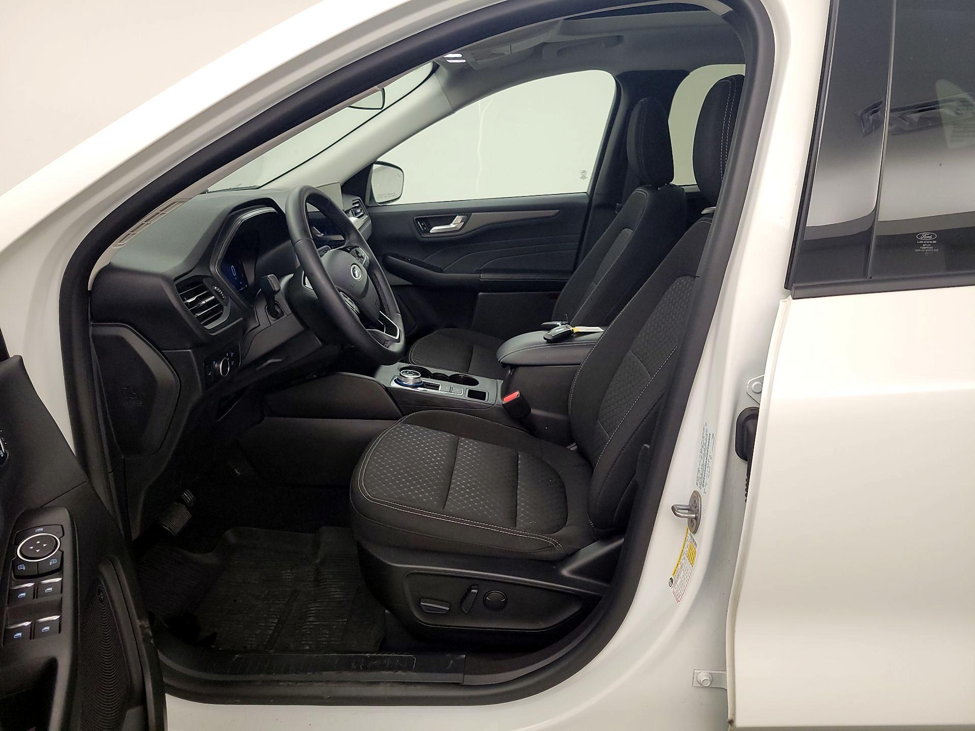 Thumbnail: 2023 Ford Escape - 11