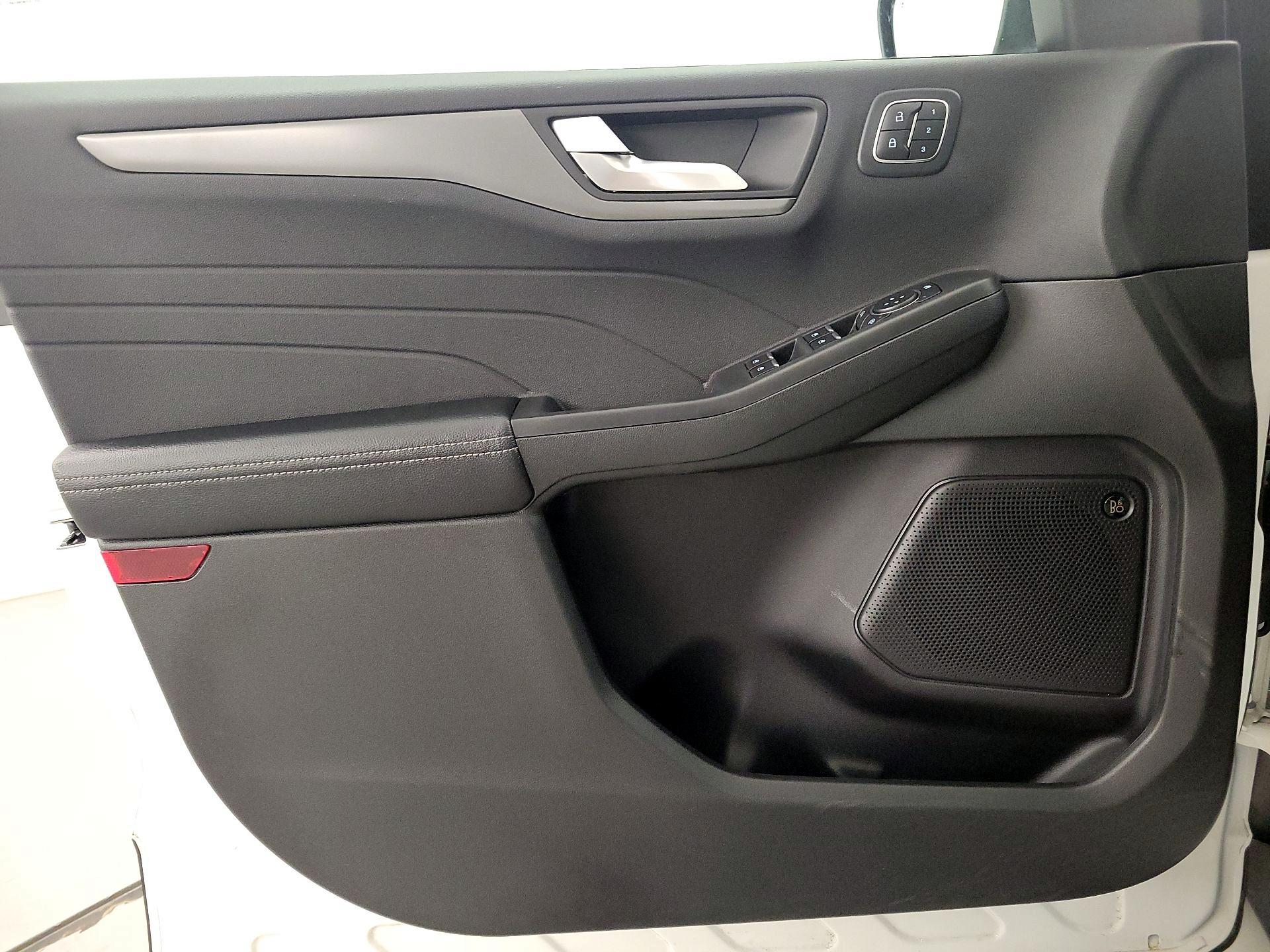 Thumbnail: 2023 Ford Escape - 12