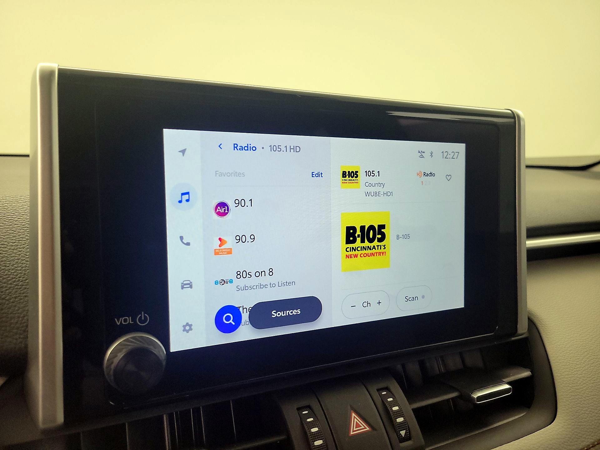 Thumbnail: 2025 Toyota RAV4 - 15