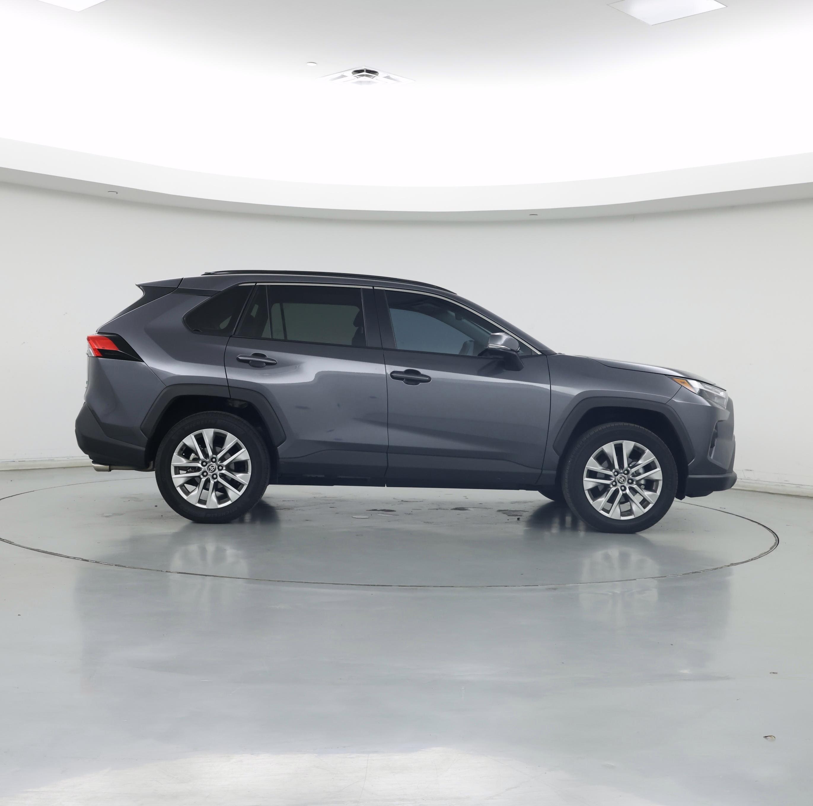 Thumbnail: 2025 Toyota RAV4 - 7