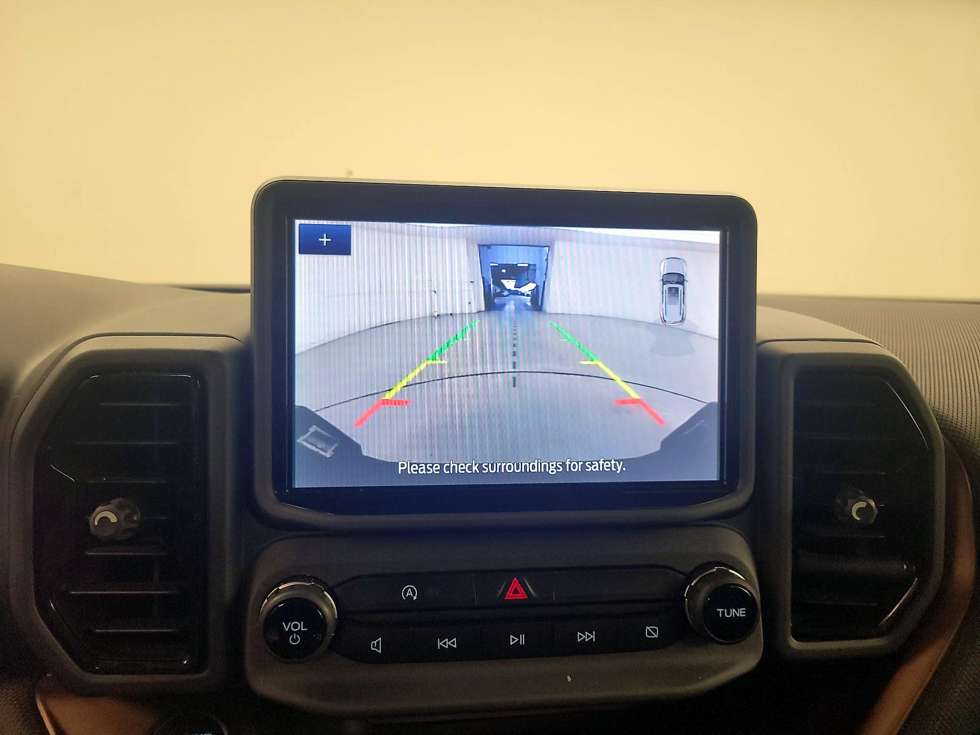 Thumbnail: 2021 Ford Bronco Sport - 14