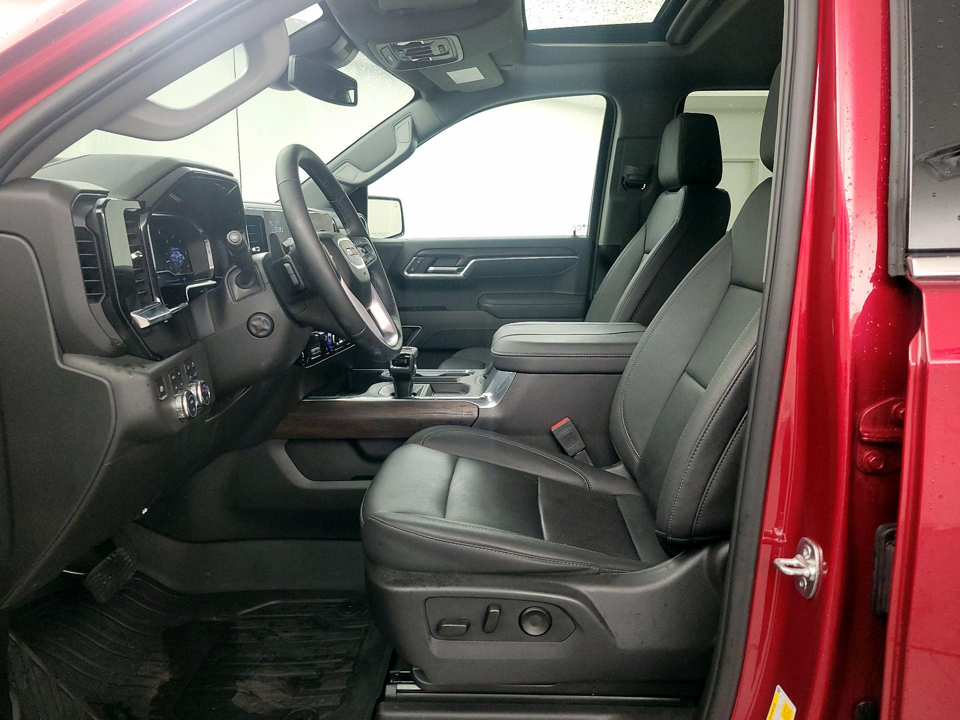 Thumbnail: 2025 GMC Sierra 1500 - 11