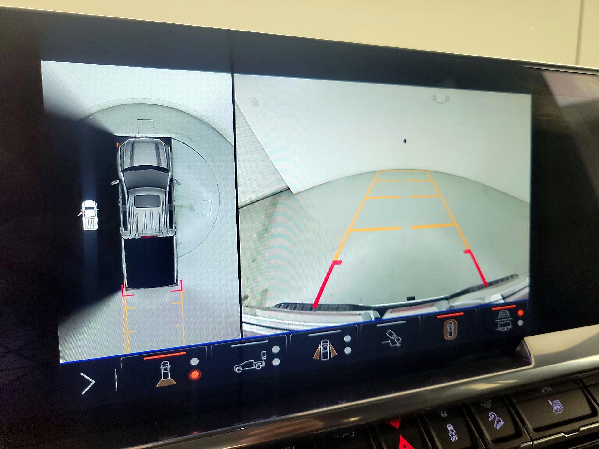 Thumbnail: 2025 GMC Sierra 1500 - 15