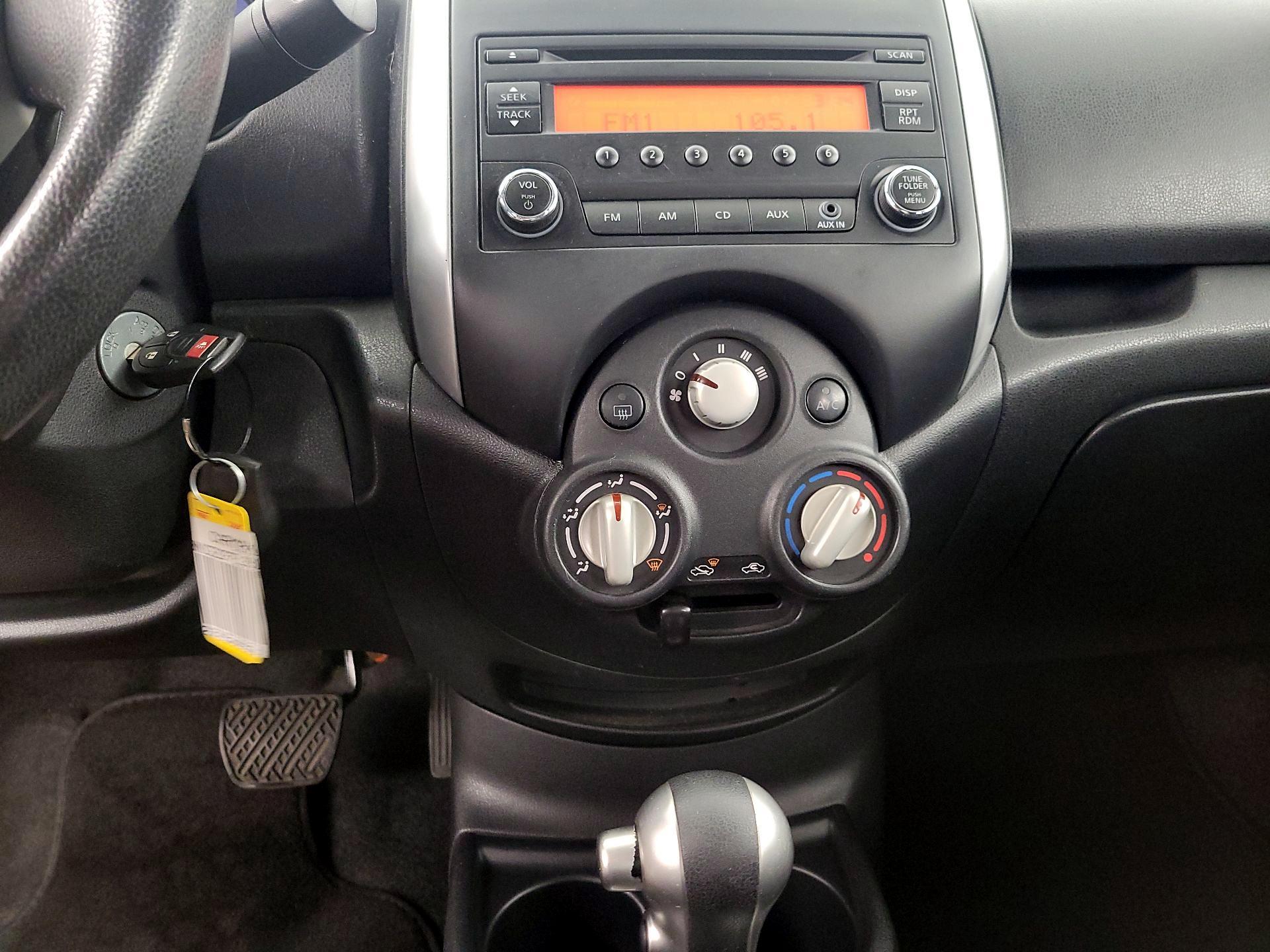 Thumbnail: 2014 Nissan Versa Note - 15