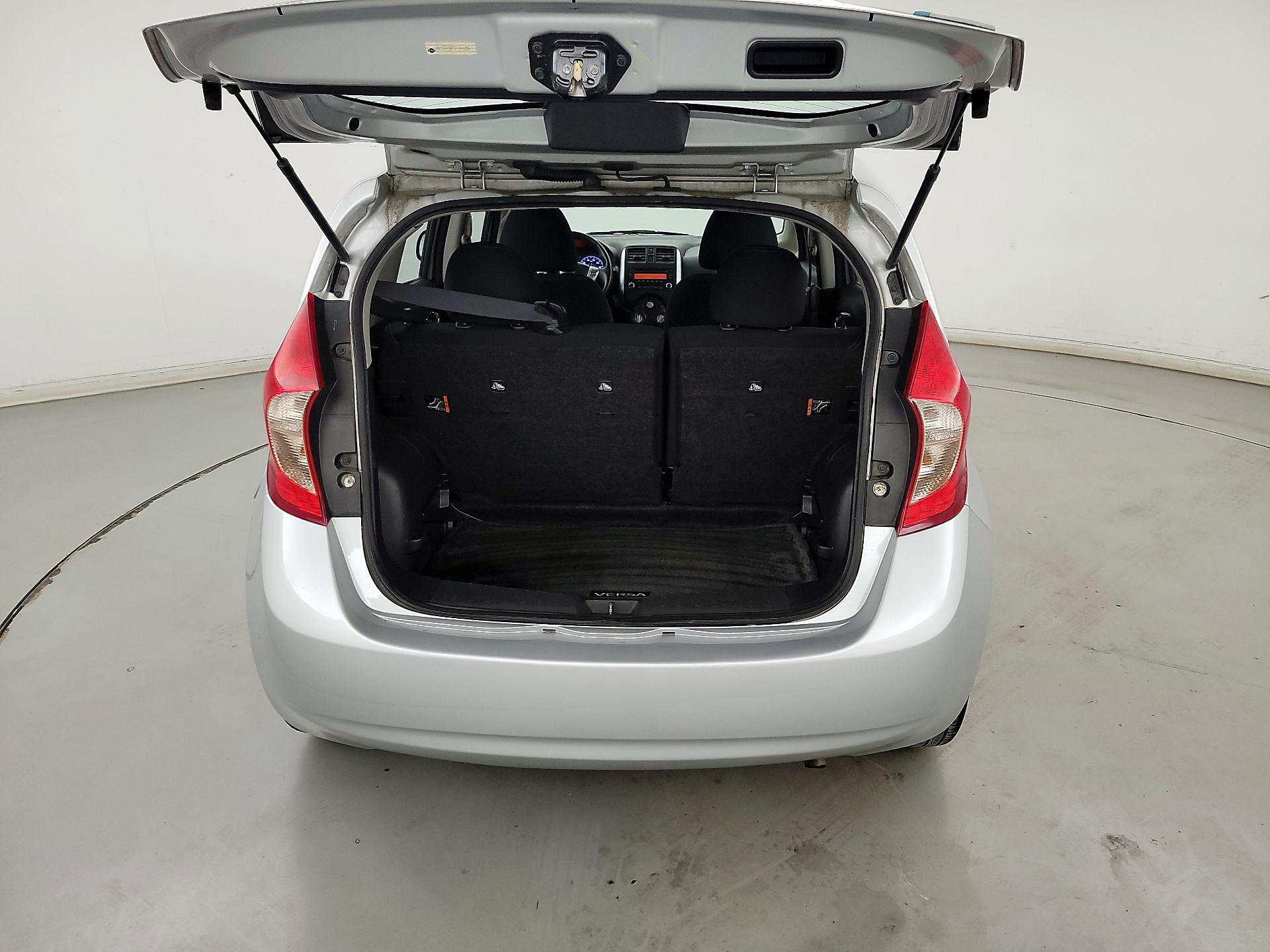 Thumbnail: 2014 Nissan Versa Note - 18