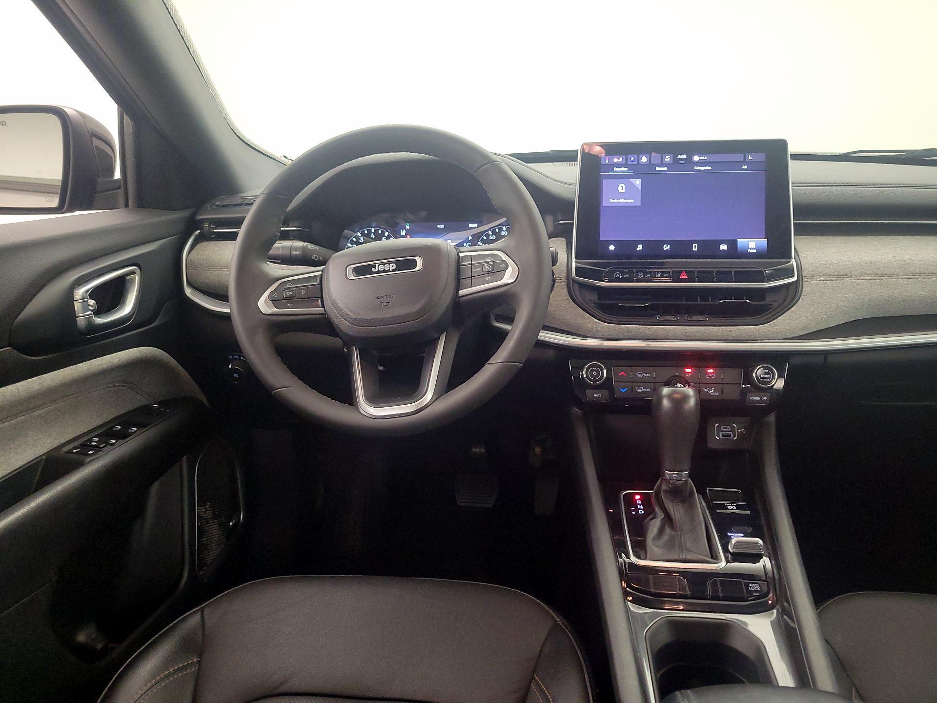 Thumbnail: 2023 Jeep Compass - 10