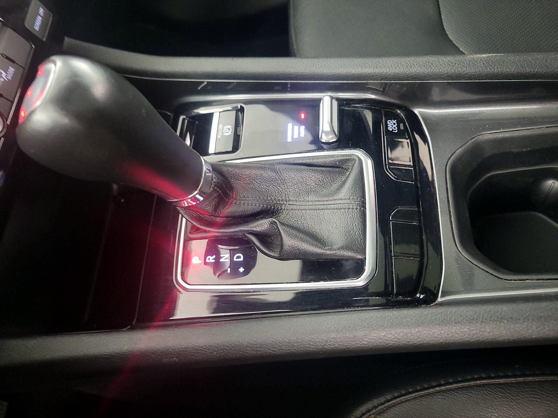 Thumbnail: 2023 Jeep Compass - 17