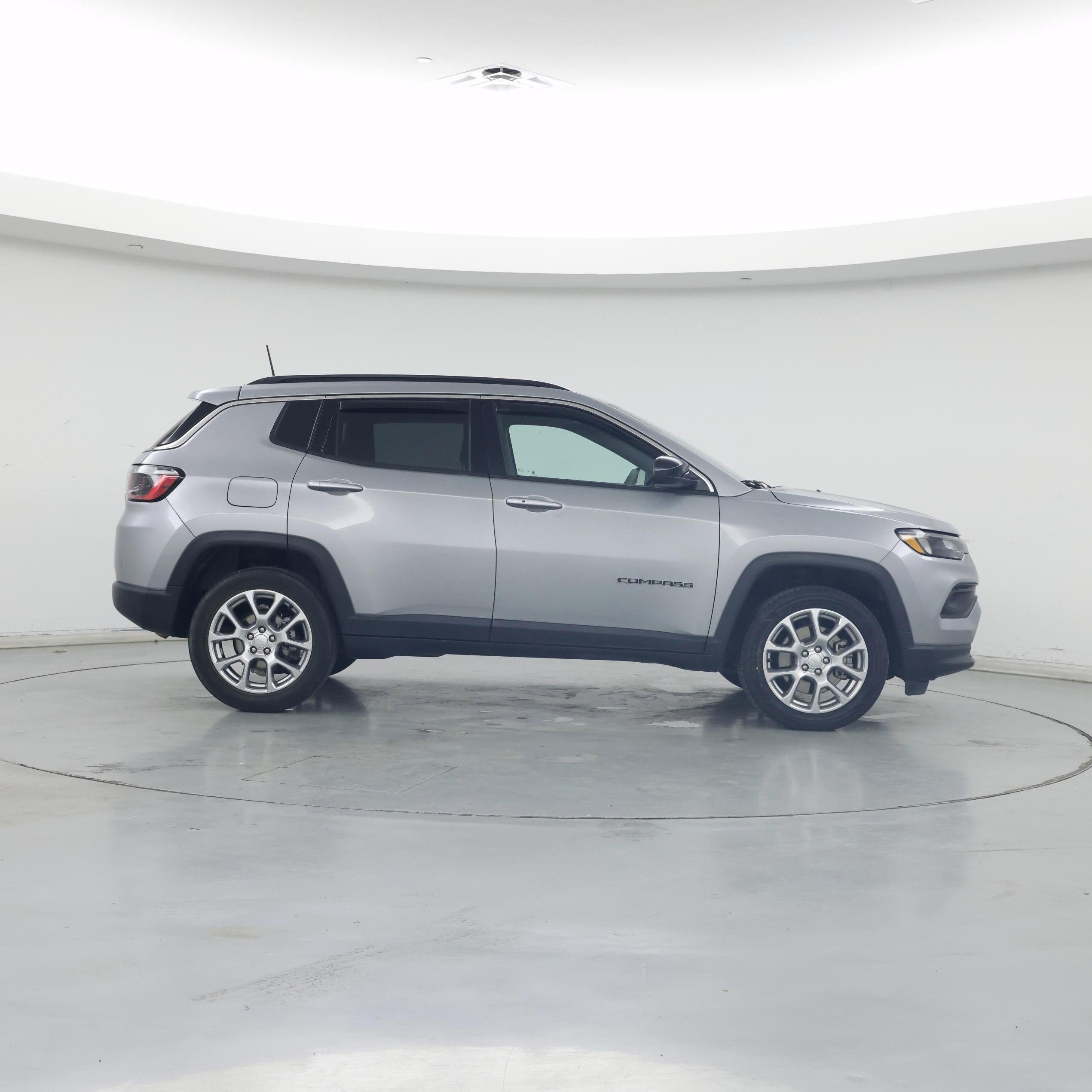 Thumbnail: 2023 Jeep Compass - 7