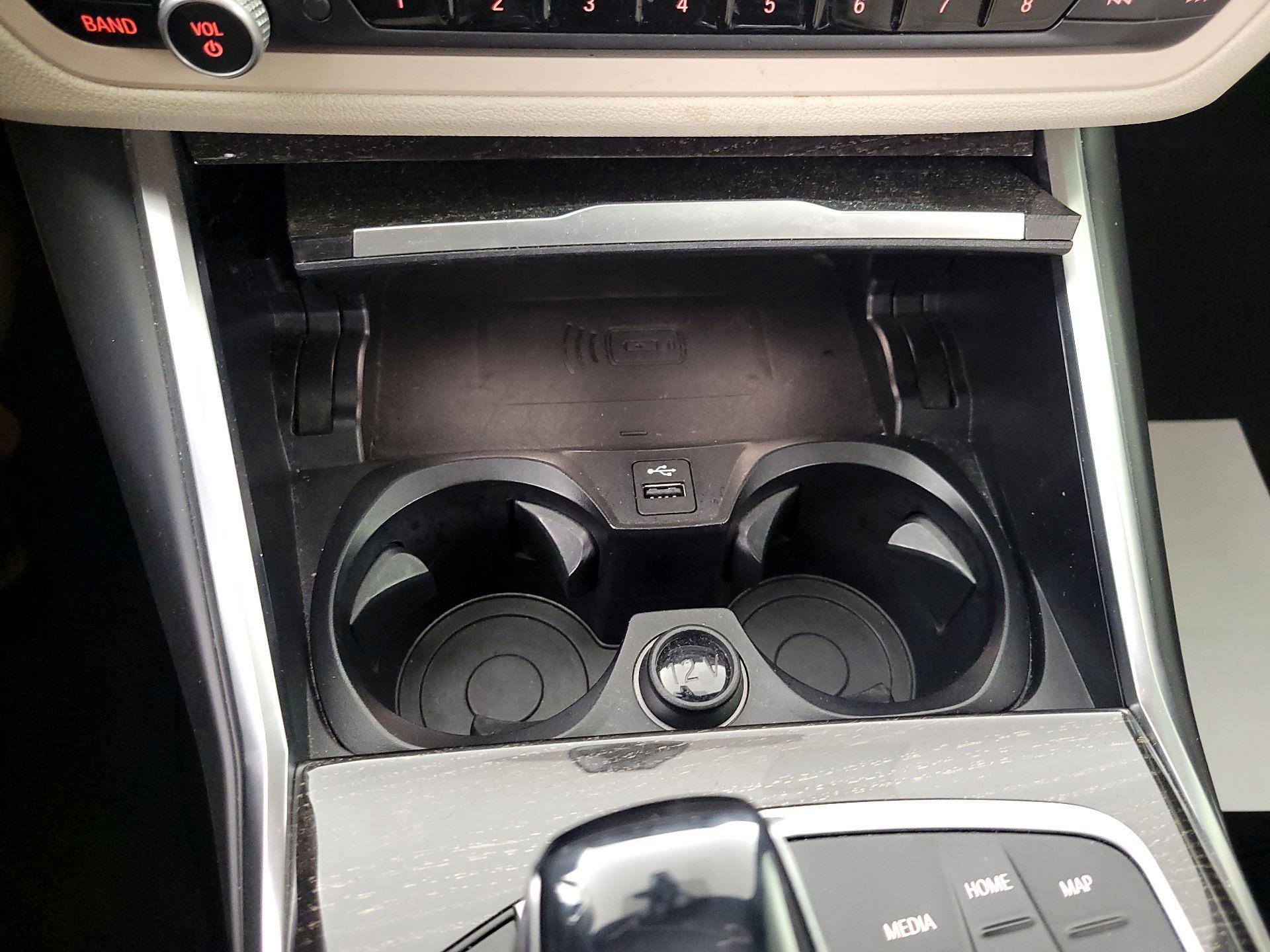 Thumbnail: 2021 BMW 3 Series - 19