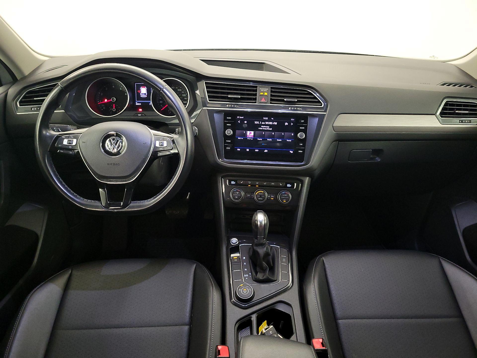 Thumbnail: 2019 Volkswagen Tiguan - 9