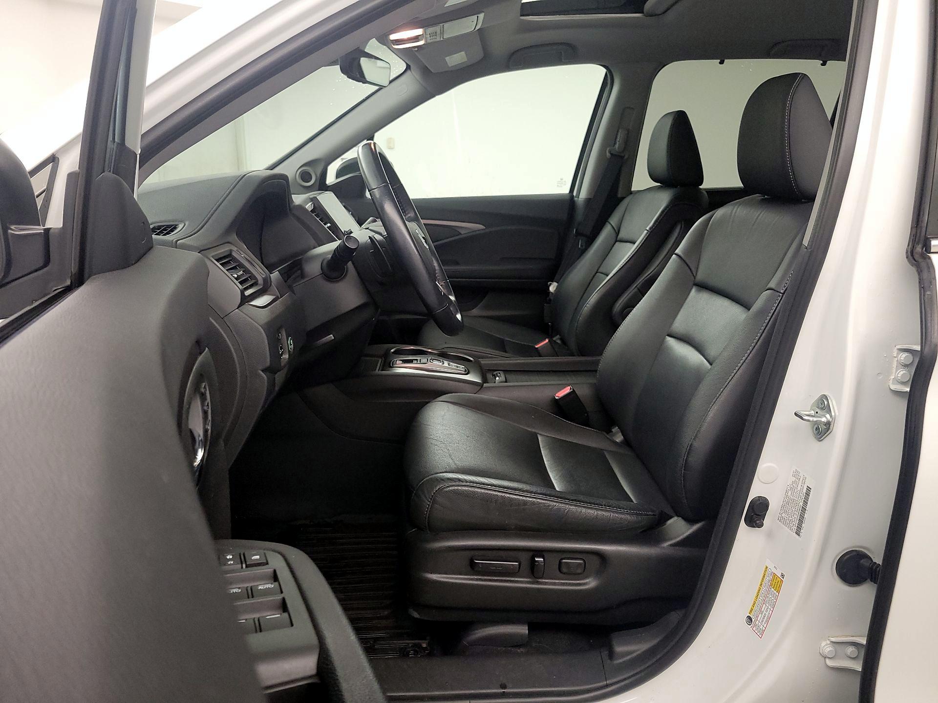 Thumbnail: 2021 Honda Pilot - 11