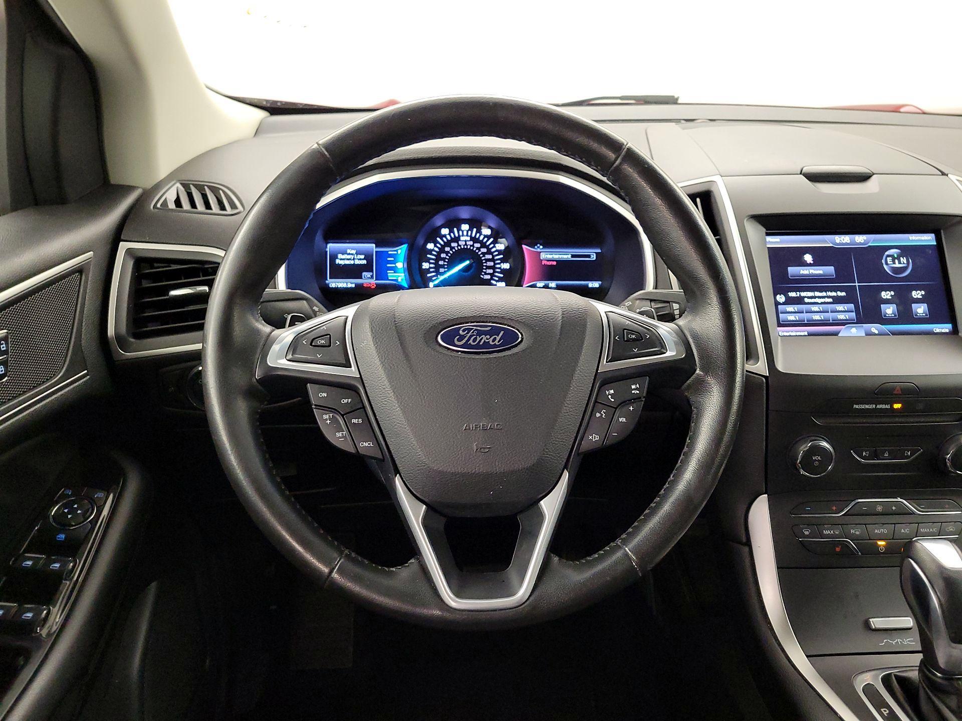Thumbnail: 2015 Ford Edge - 10