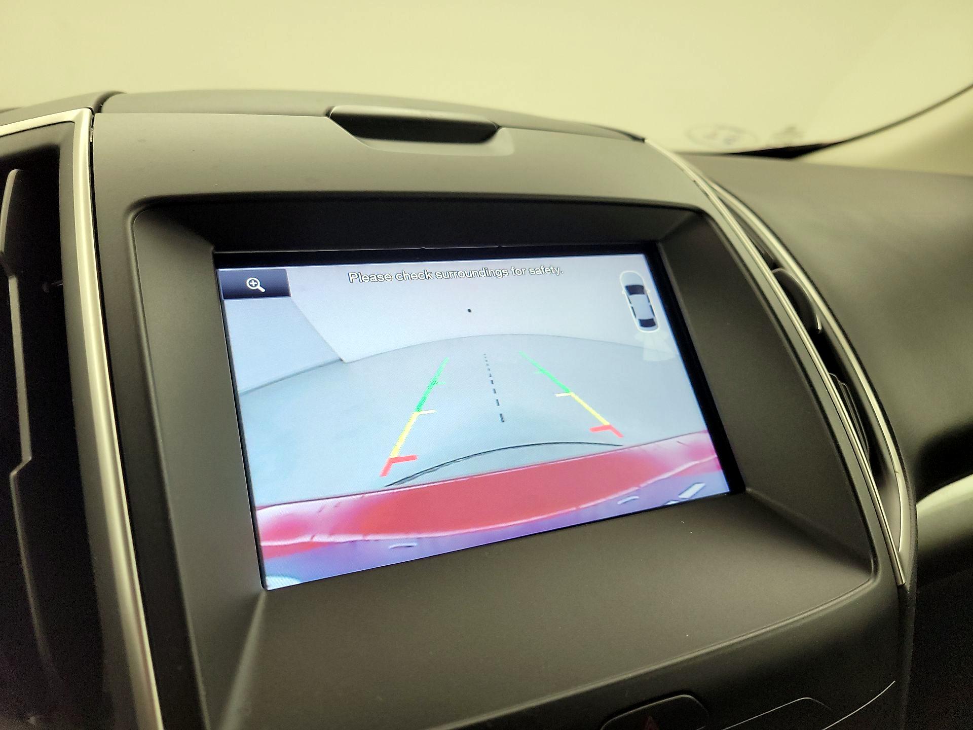 Thumbnail: 2015 Ford Edge - 14