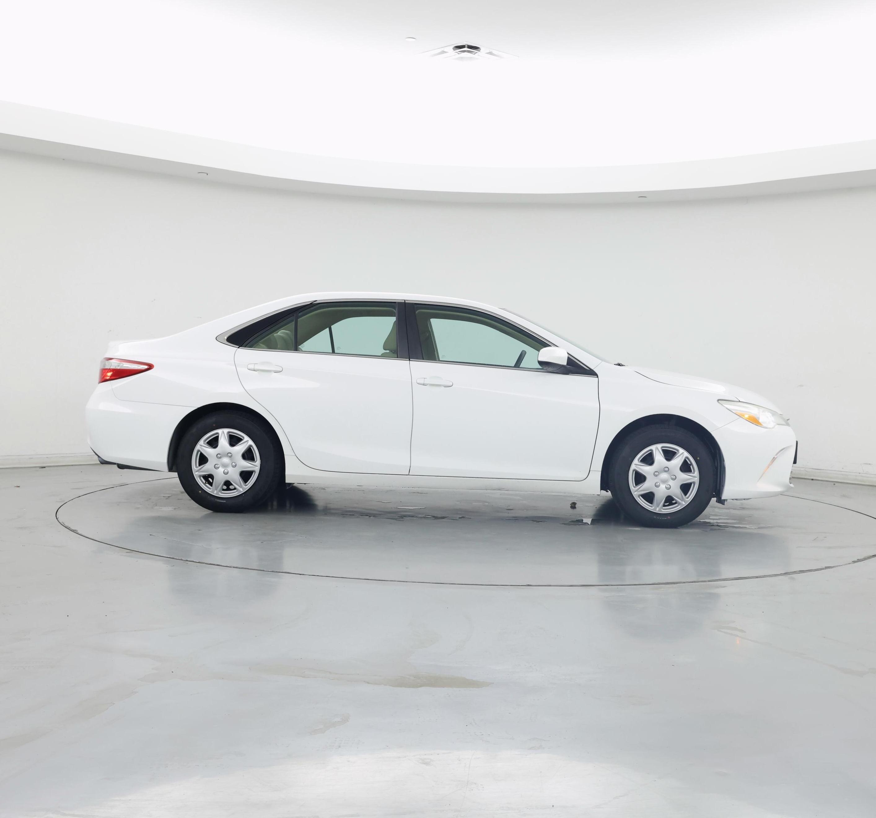 Thumbnail: 2017 Toyota Camry - 7