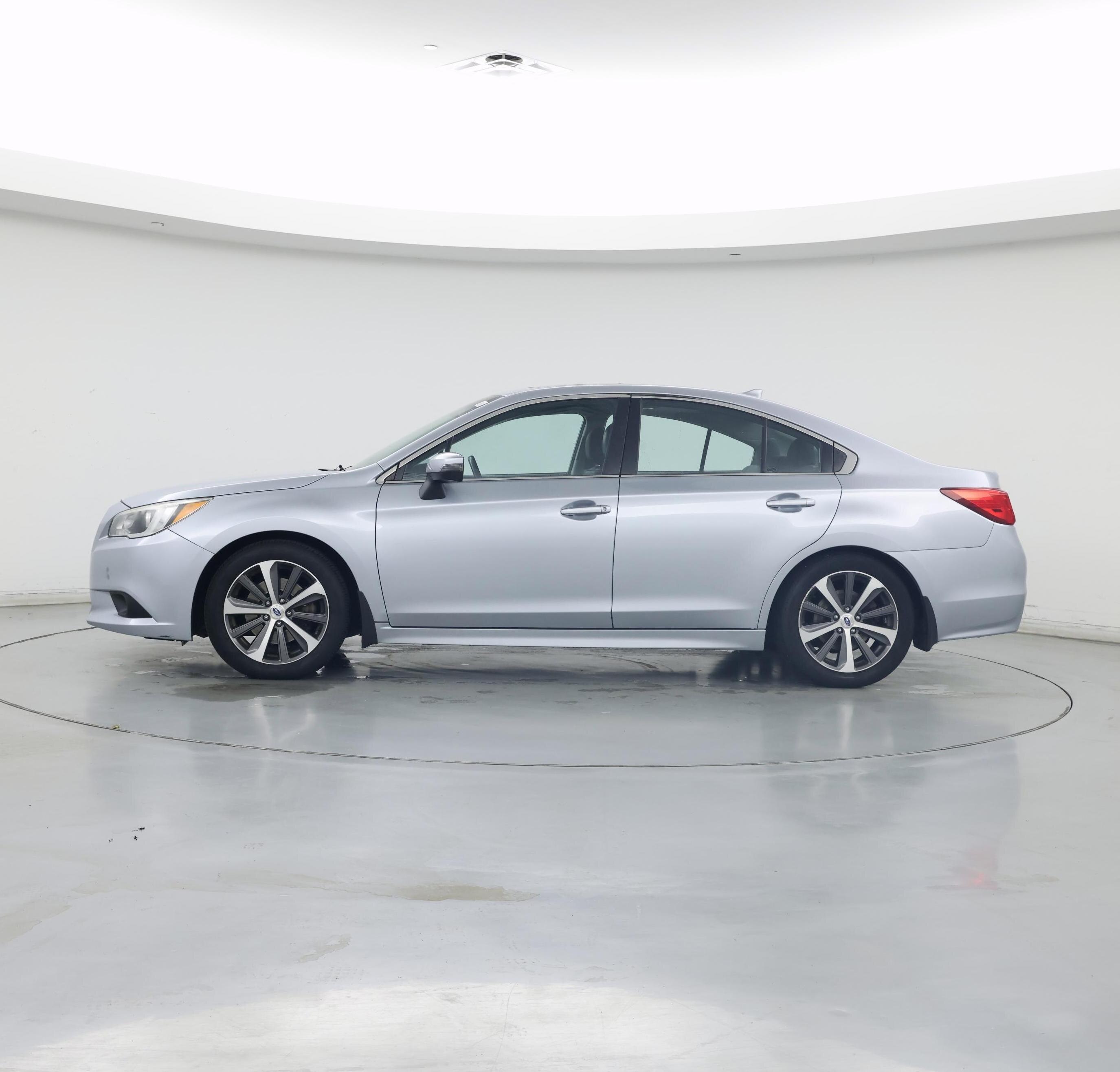 Thumbnail: 2017 Subaru Legacy - 3