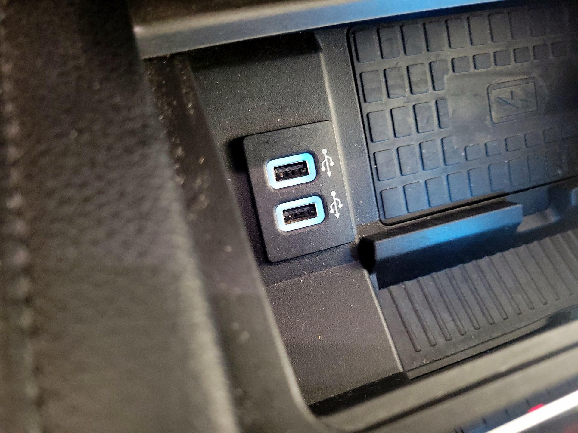 Thumbnail: 2018 Ford Expedition - 19