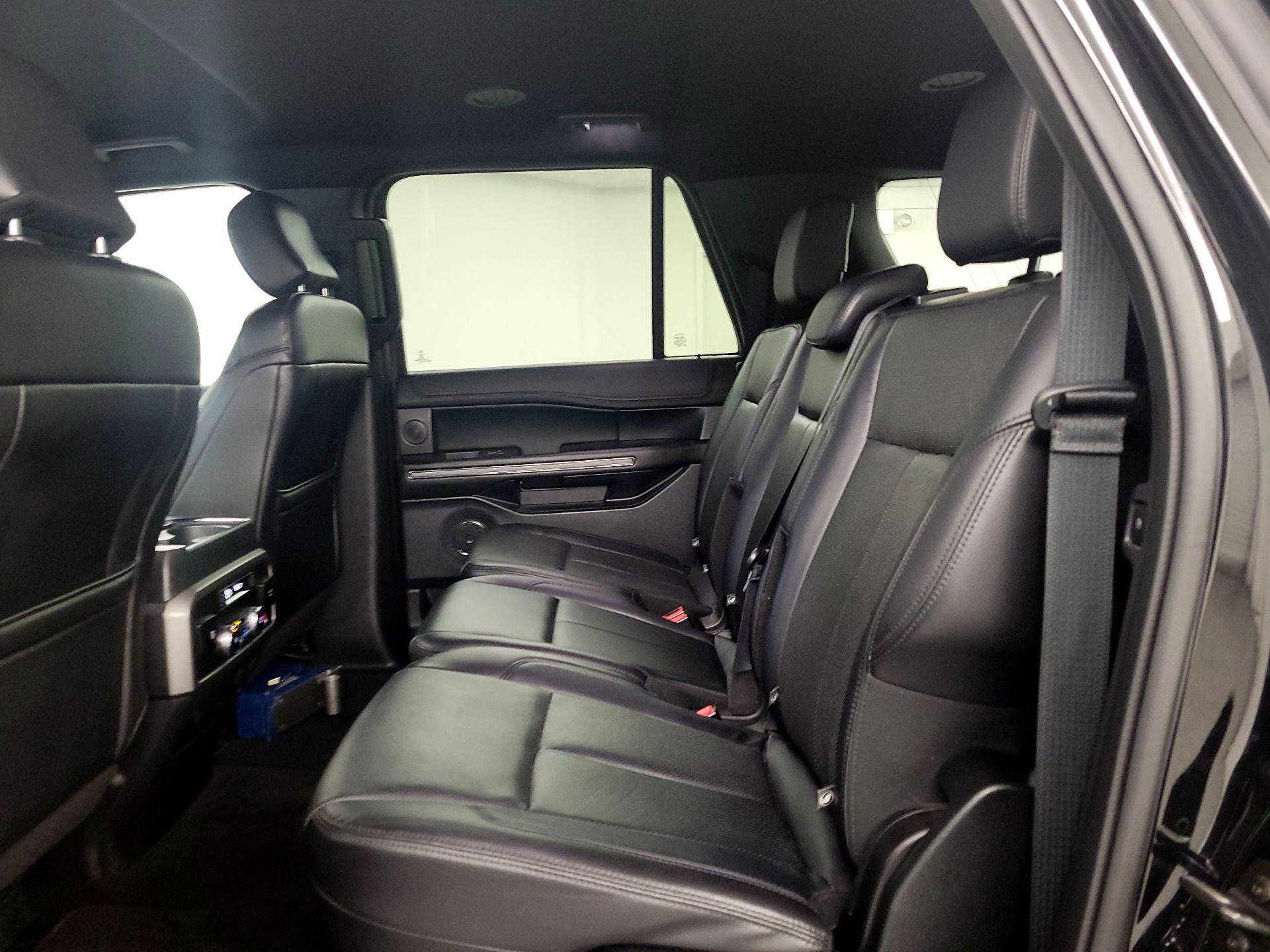 Thumbnail: 2018 Ford Expedition - 20