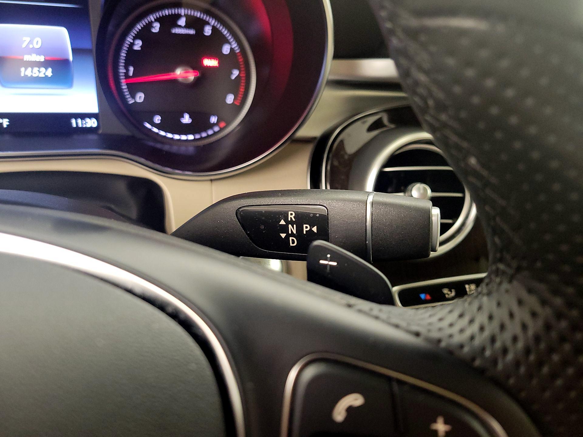 Thumbnail: 2019 Mercedes-Benz GLC - 17