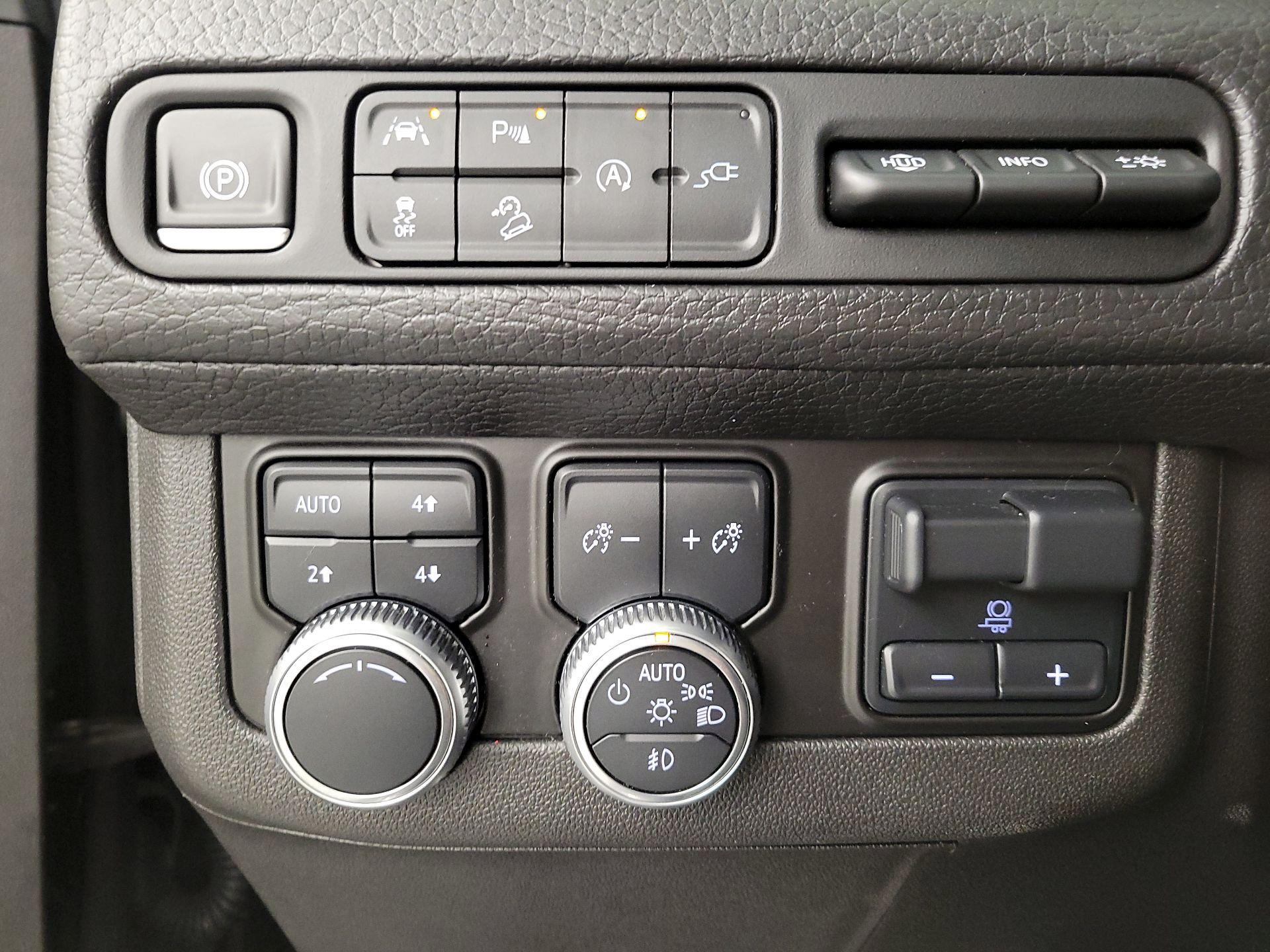 Thumbnail: 2021 GMC Yukon - 13