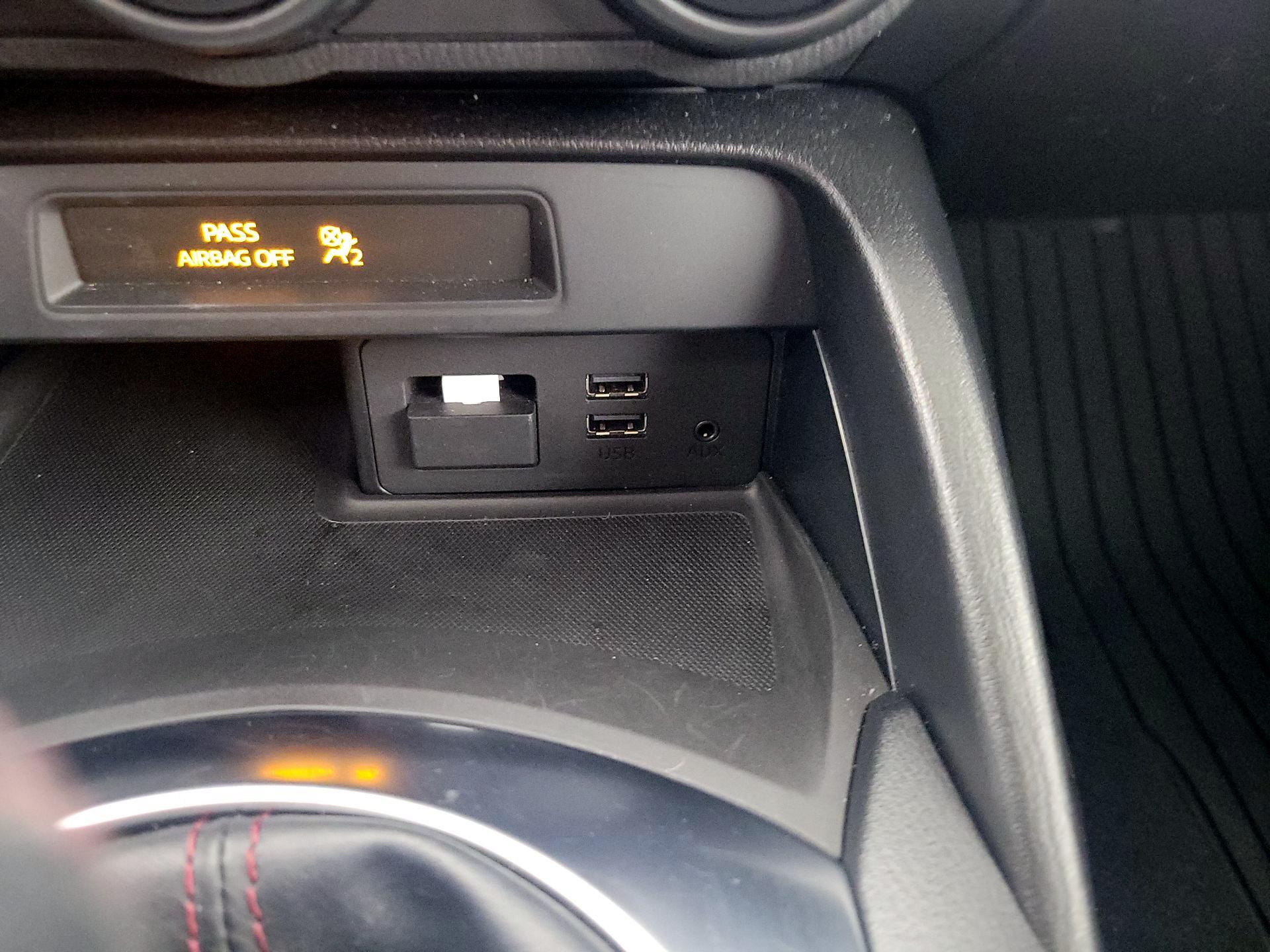 Thumbnail: 2017 Mazda MX-5 Miata - 17