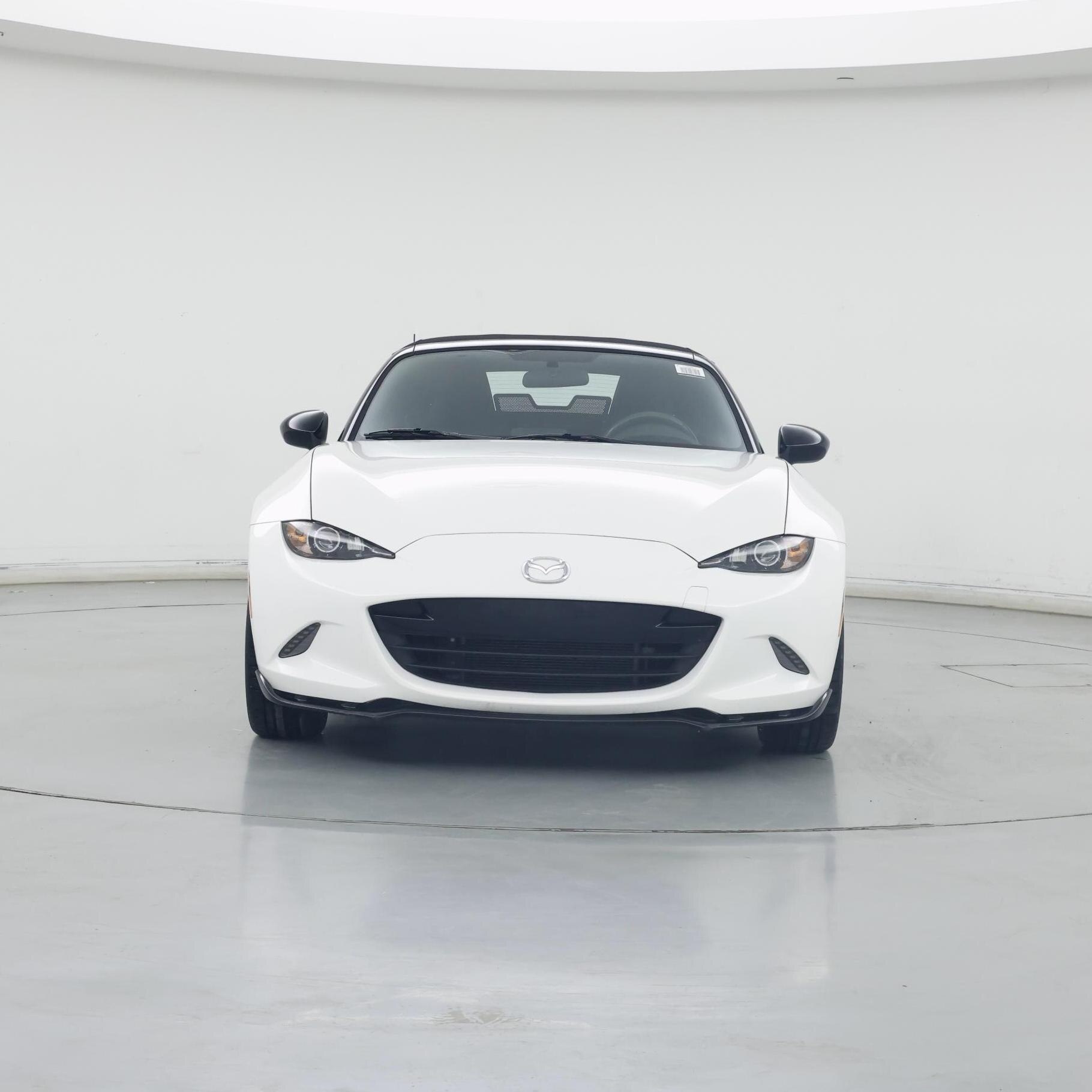 Thumbnail: 2017 Mazda MX-5 Miata - 5