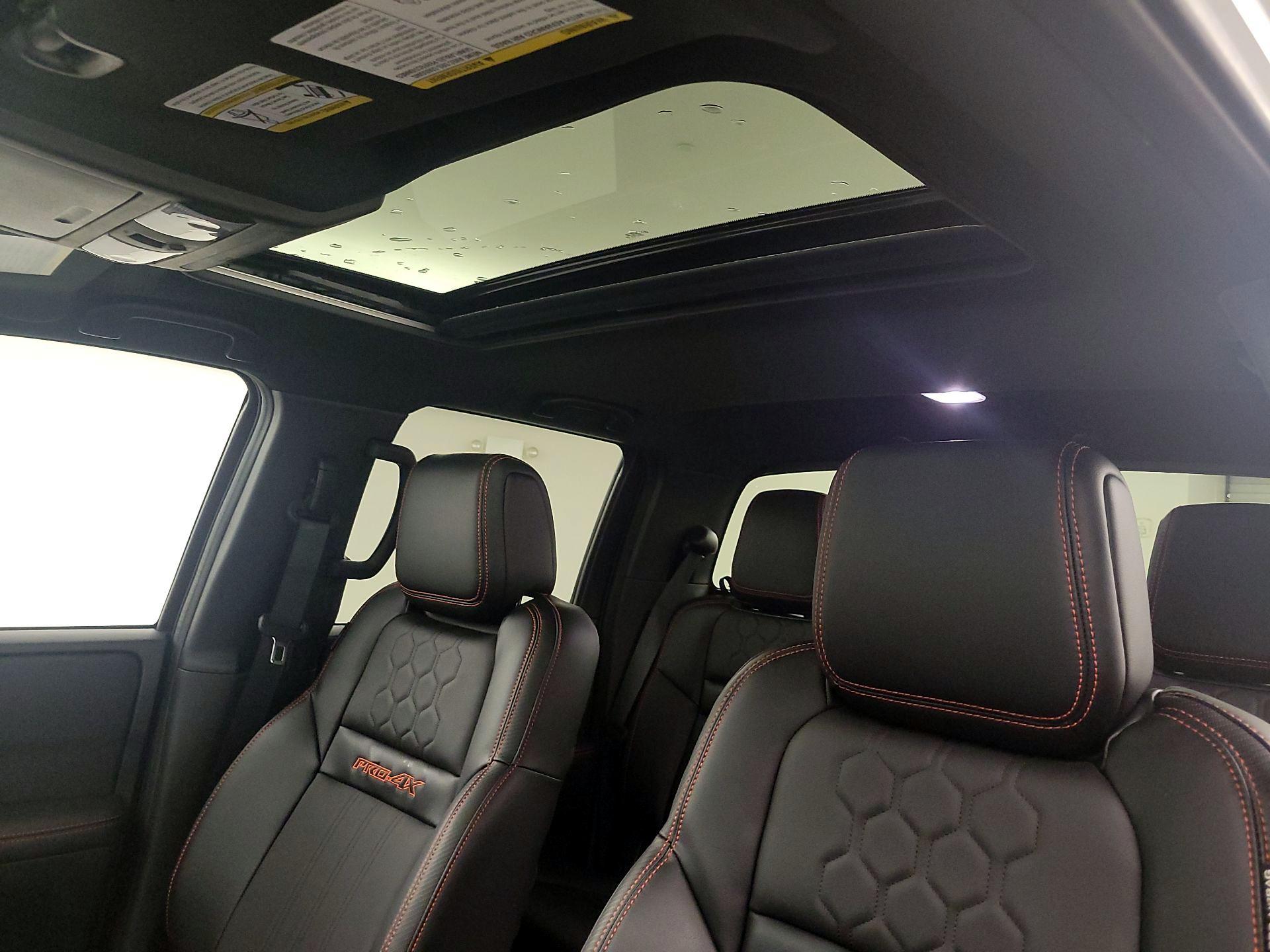 Thumbnail: 2023 Nissan Frontier - 20