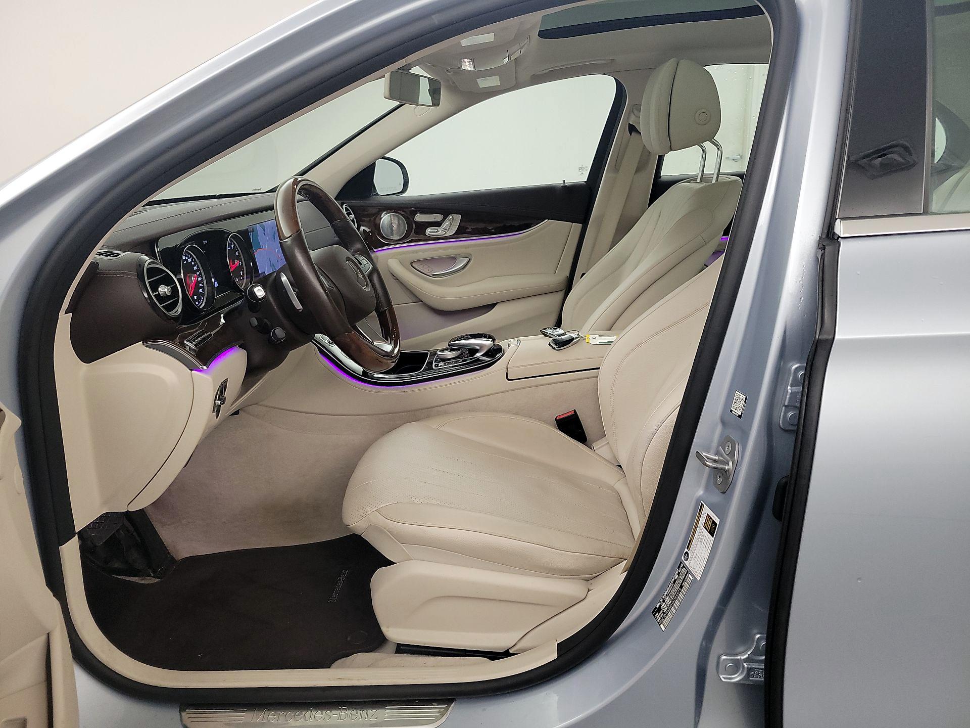 Thumbnail: 2017 Mercedes-Benz E-Class - 11