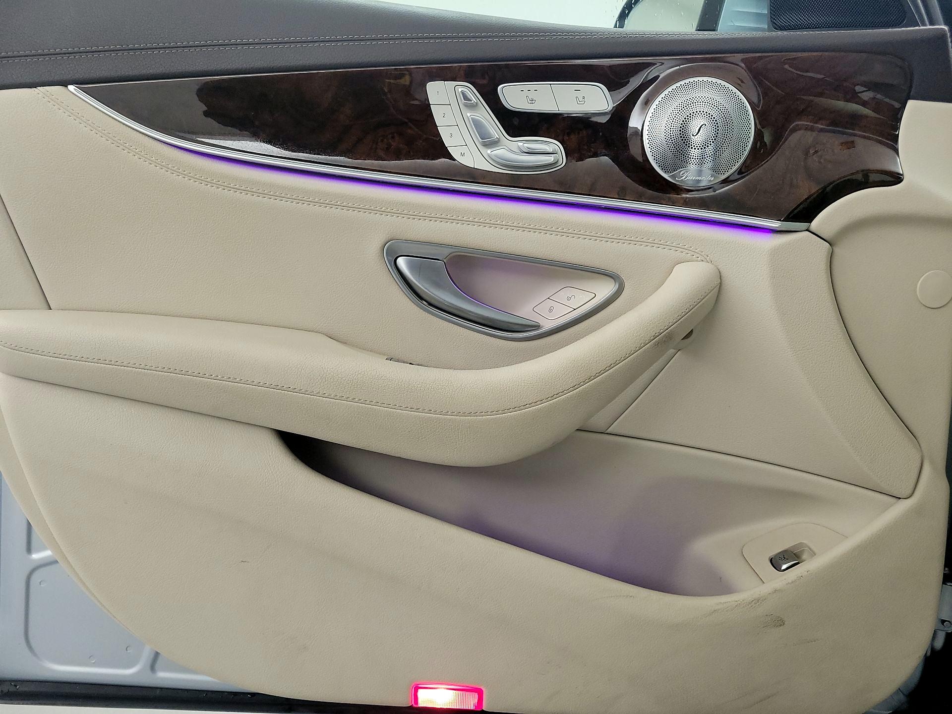 Thumbnail: 2017 Mercedes-Benz E-Class - 12