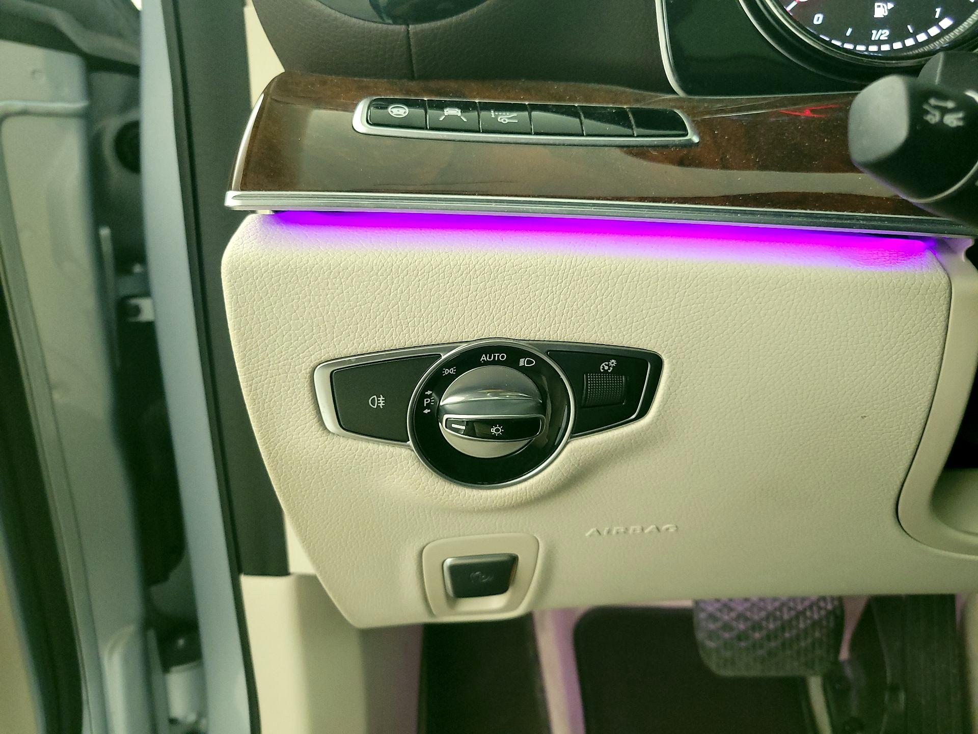 Thumbnail: 2017 Mercedes-Benz E-Class - 13