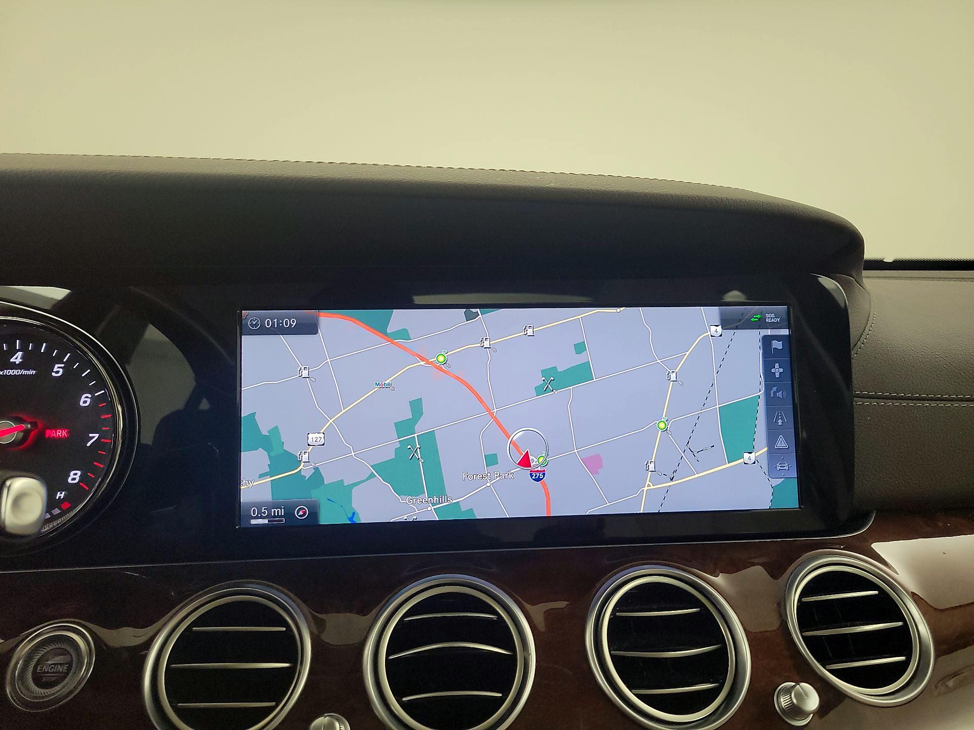 Thumbnail: 2017 Mercedes-Benz E-Class - 14