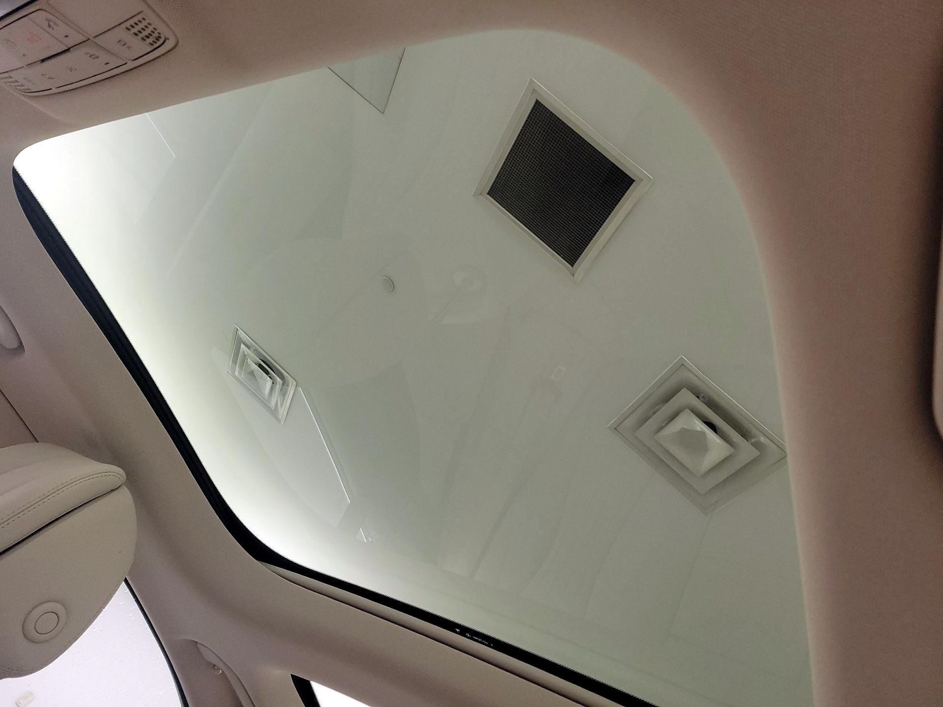 Thumbnail: 2017 Mercedes-Benz E-Class - 20