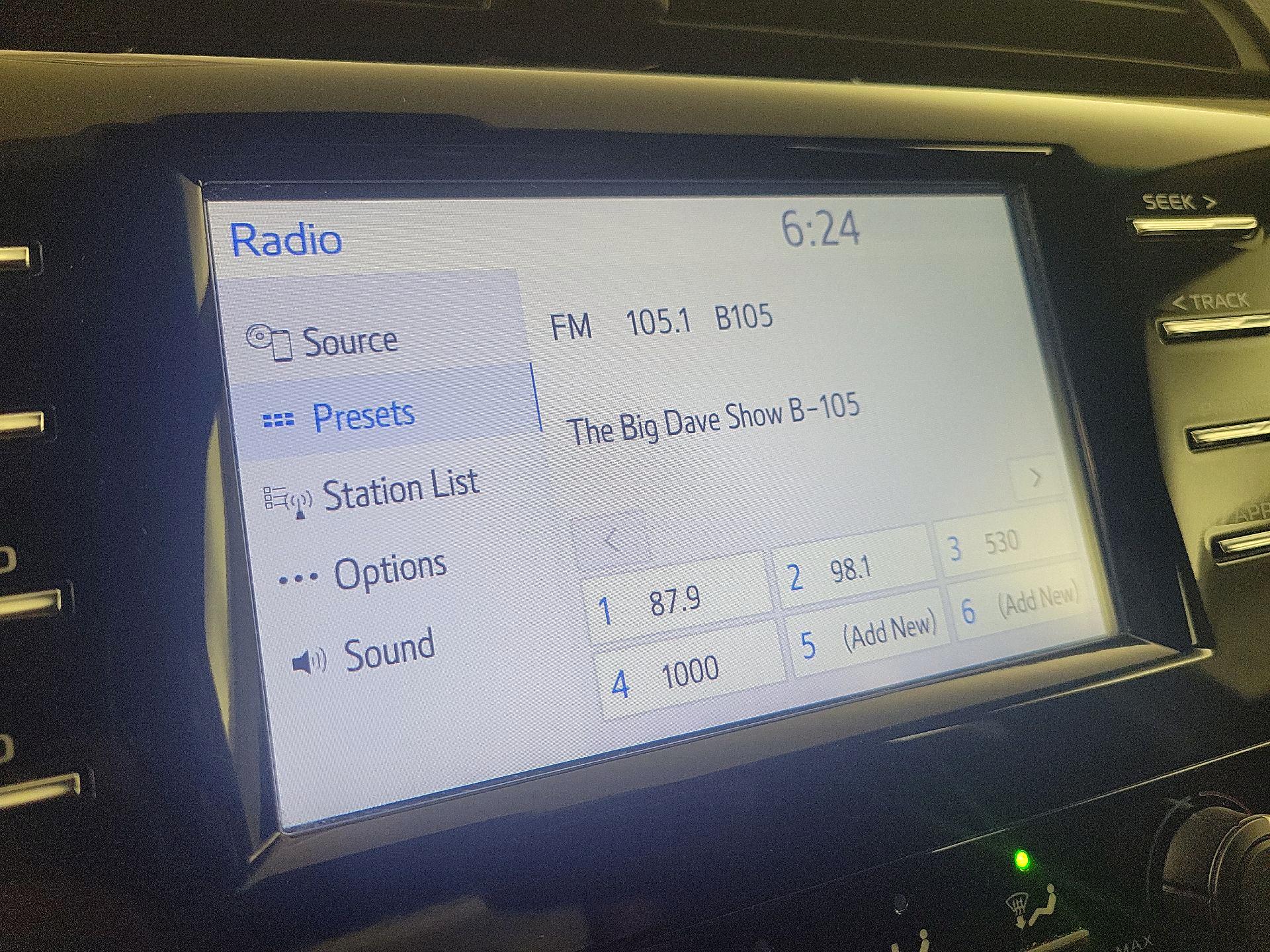 Thumbnail: 2018 Toyota Camry - 15