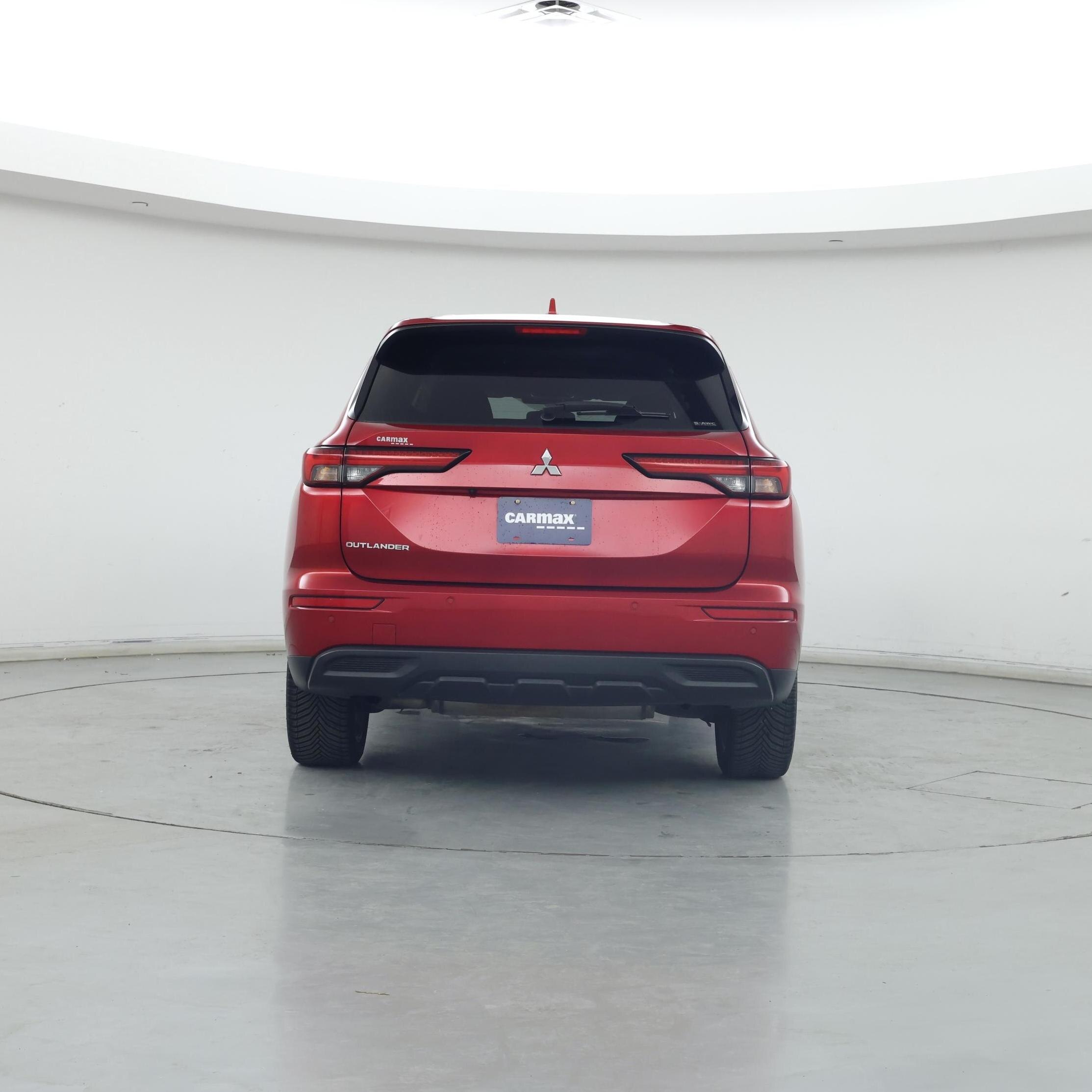 Thumbnail: 2022 Mitsubishi Outlander - 6