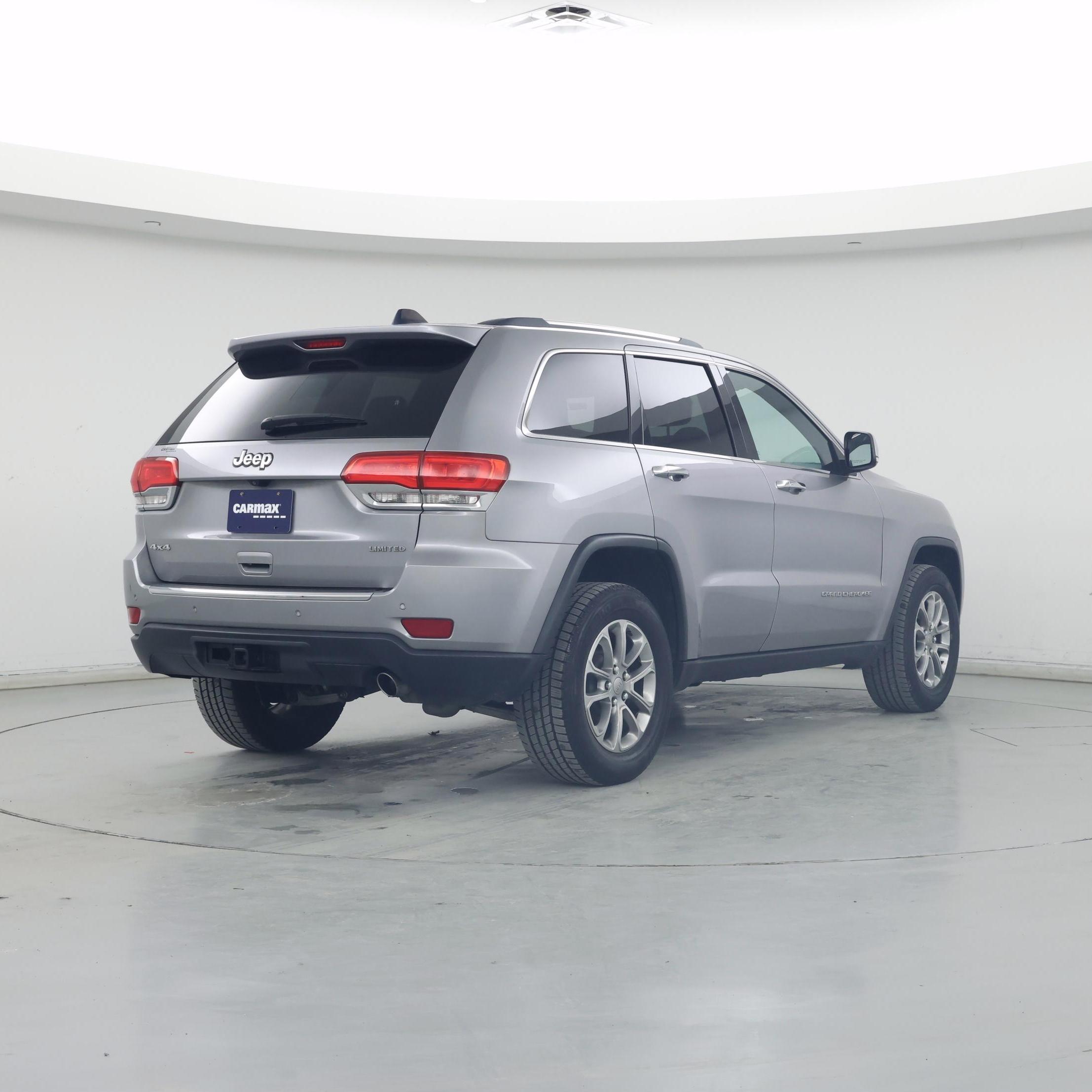 Thumbnail: 2015 Jeep Grand Cherokee - 8