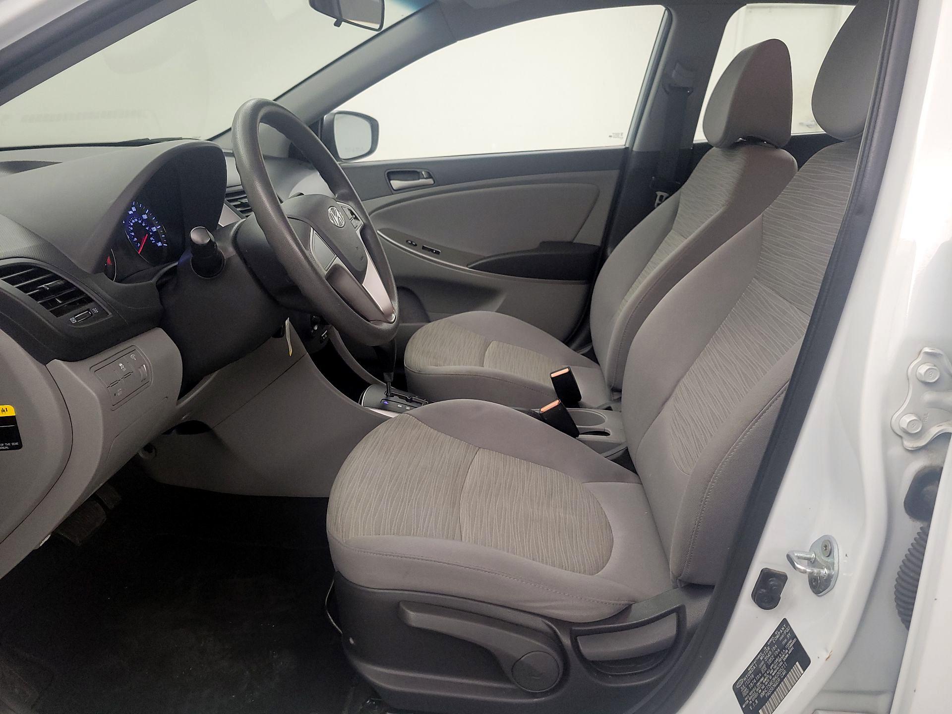 Thumbnail: 2017 Hyundai Accent - 11