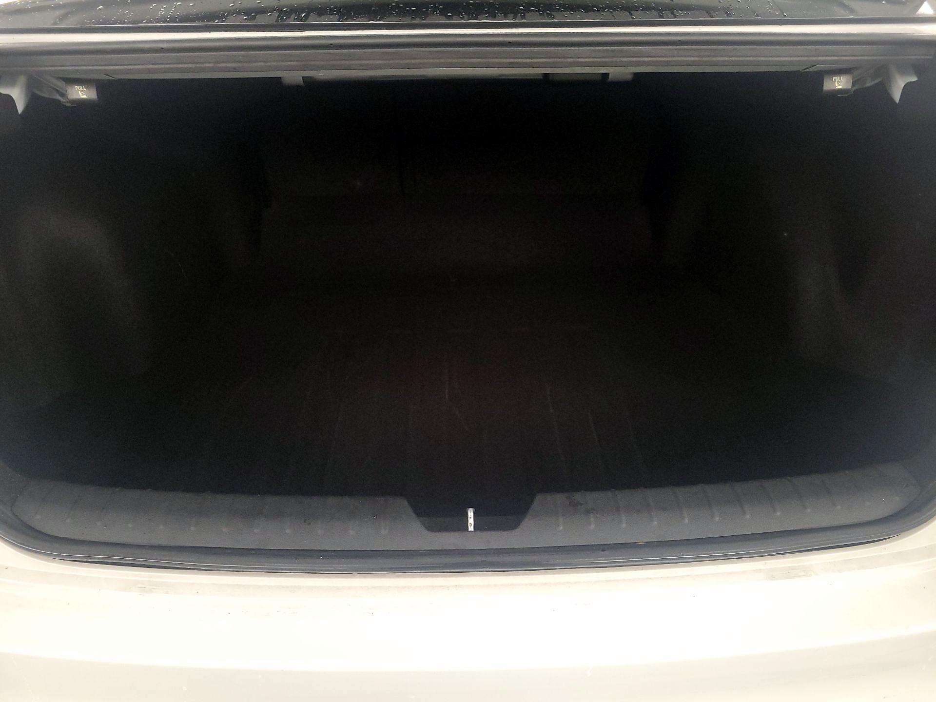 Thumbnail: 2016 Kia Optima - 20