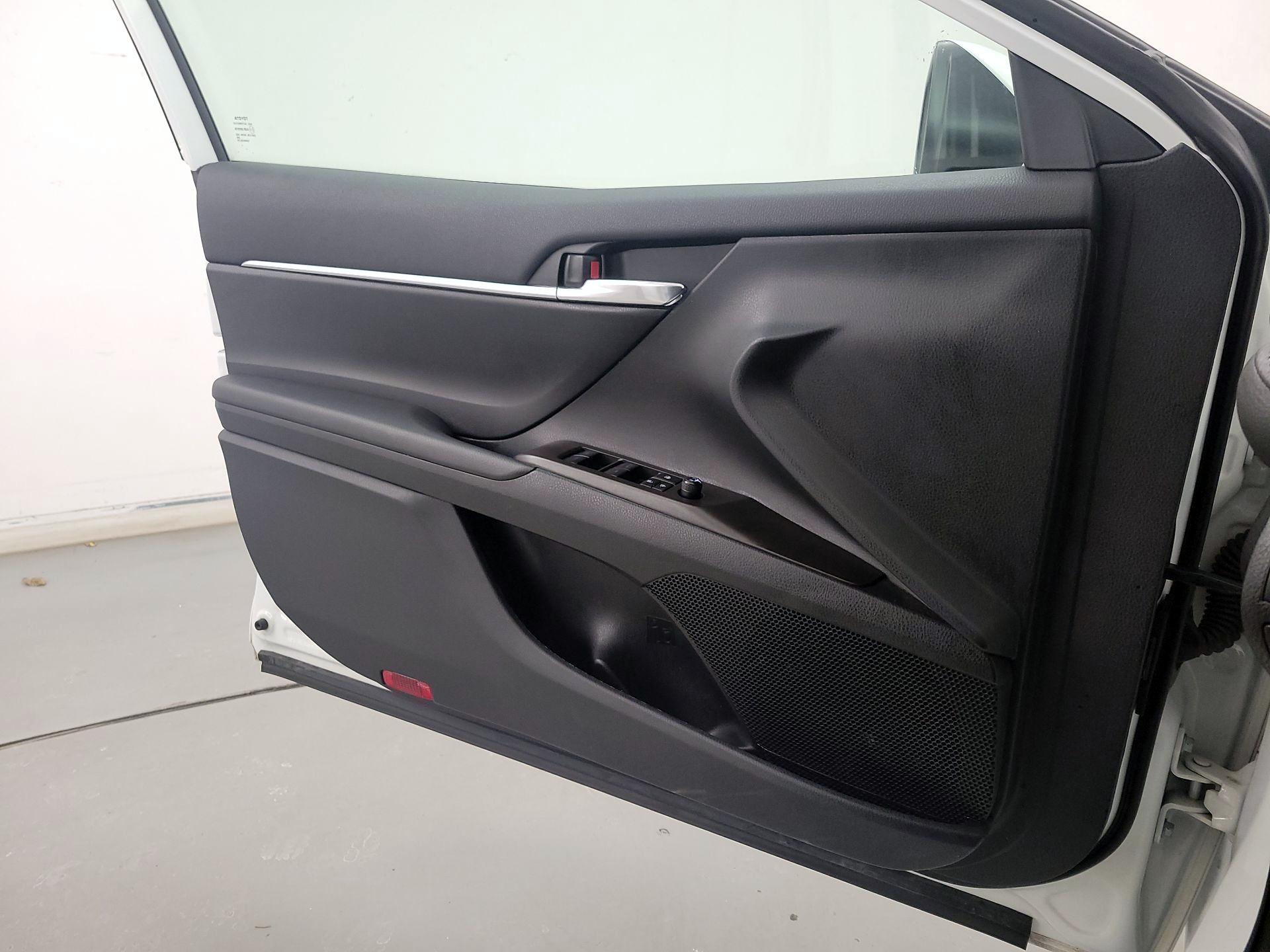 Thumbnail: 2024 Toyota Camry - 12