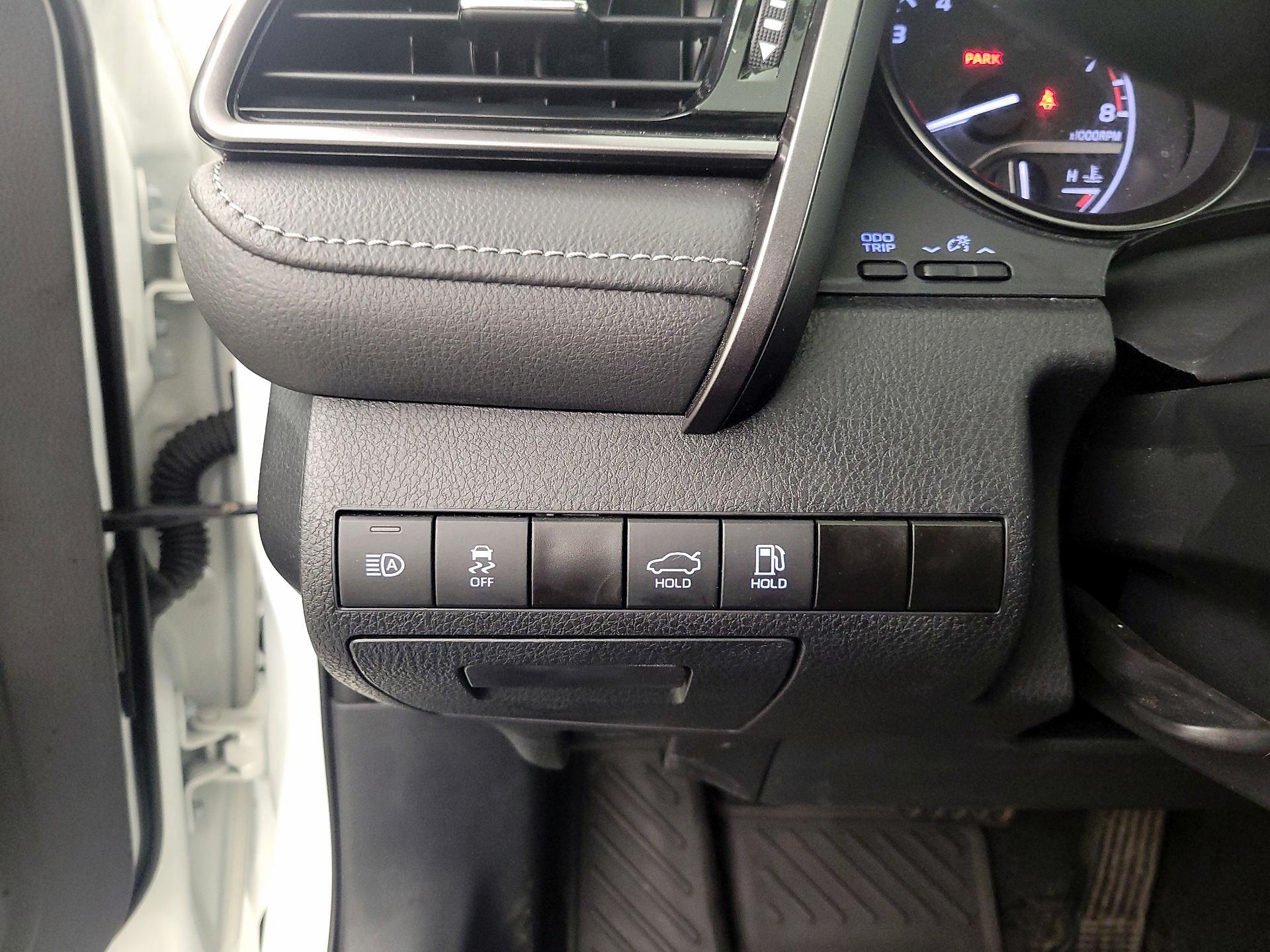 Thumbnail: 2024 Toyota Camry - 13