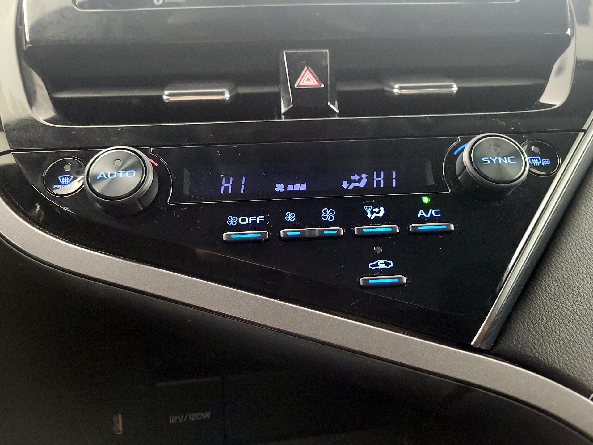 Thumbnail: 2024 Toyota Camry - 16