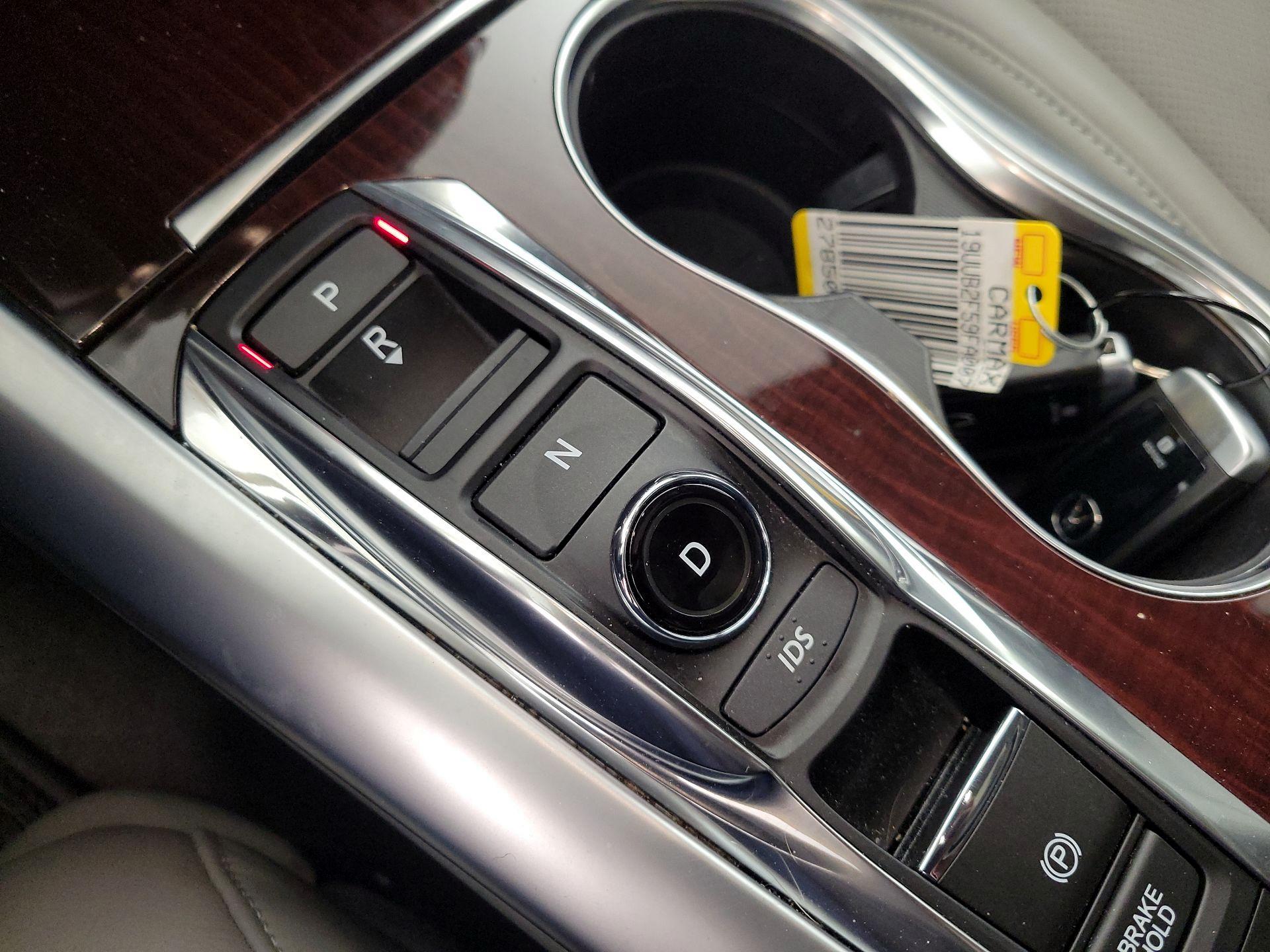 Thumbnail: 2015 Acura TLX - 18