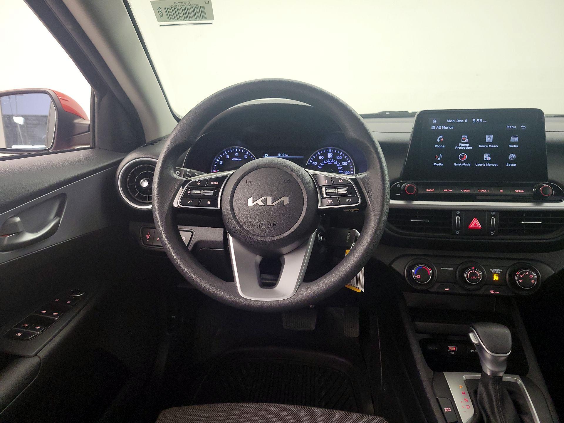 Thumbnail: 2023 Kia Forte - 10