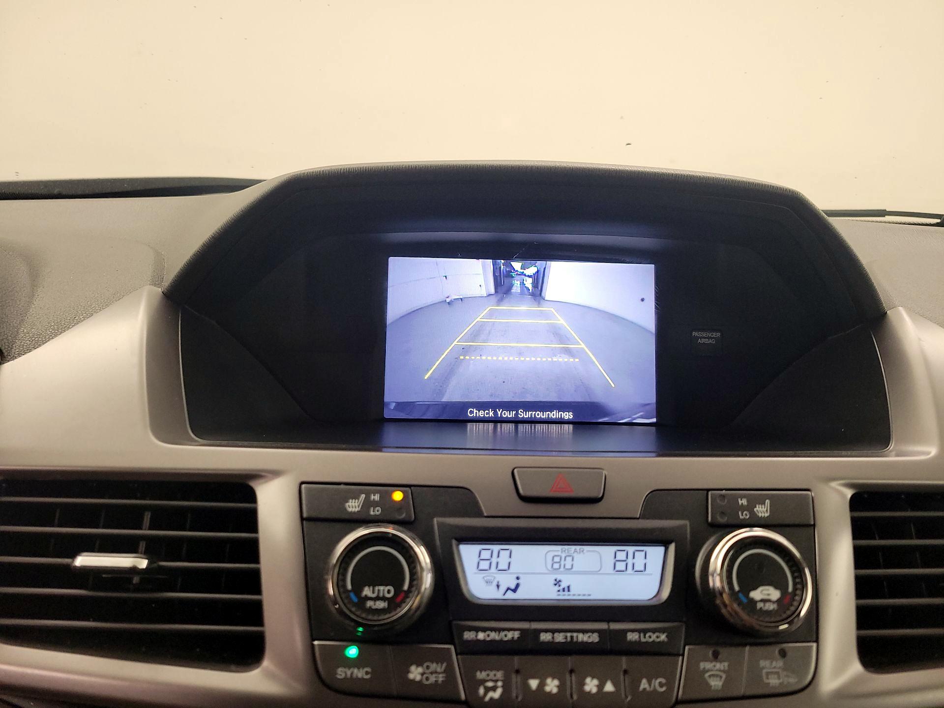 Thumbnail: 2017 Honda Odyssey - 14