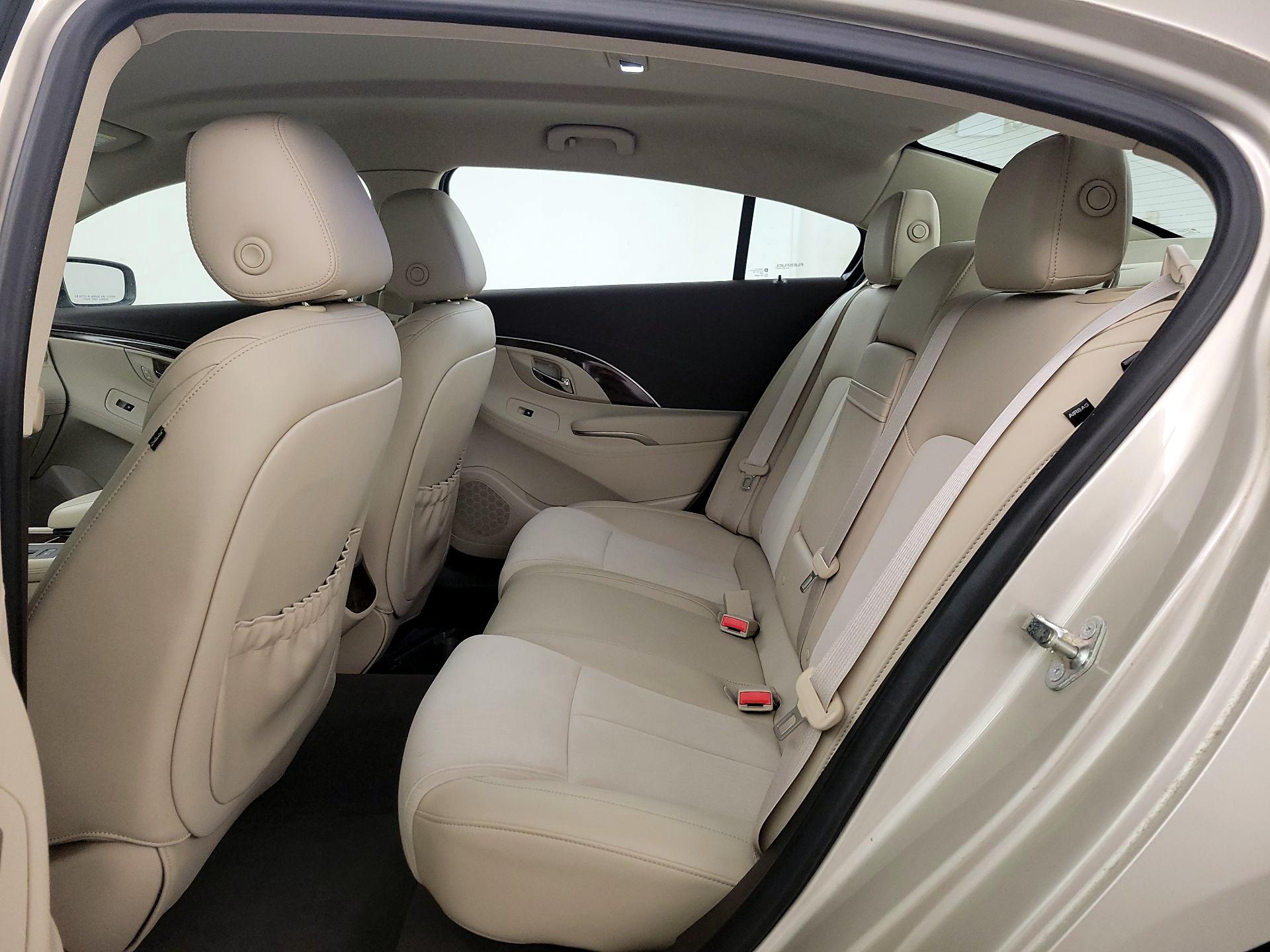 Thumbnail: 2015 Buick LaCrosse - 19